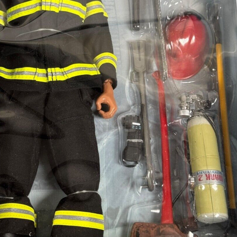 America's Finest Urban Firefighter 12" 21st Century Toys Figure NEW IN Worn BOX