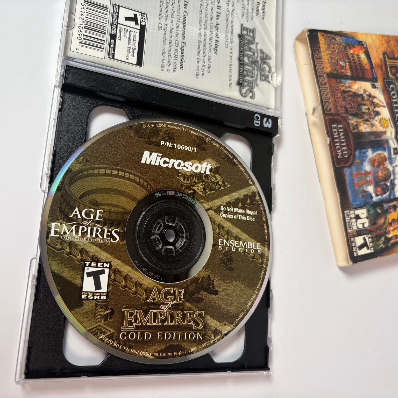 Age of Empires Collector's Edition PC CD-ROM Microsoft Ensemble Studios COMPLETE