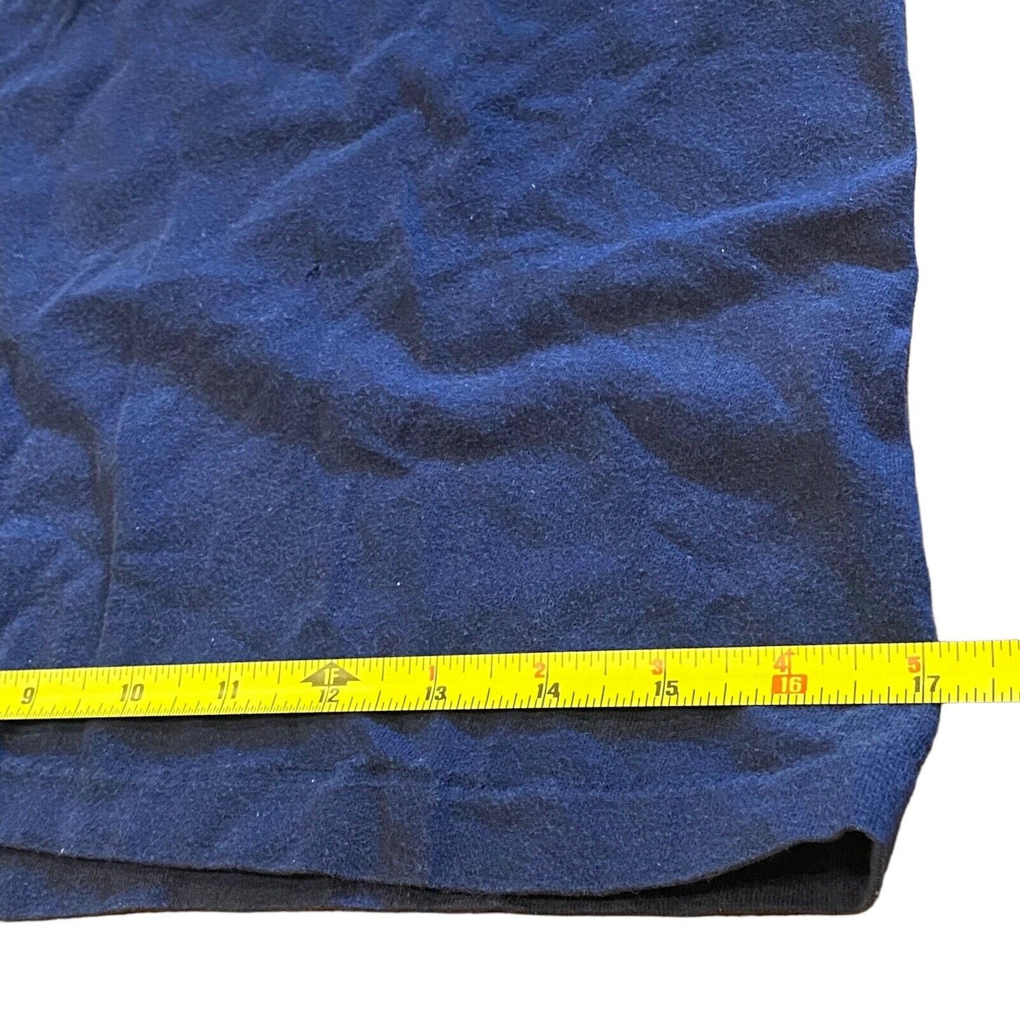 VTG Disney Store Tigger T-Shirt Size Small Single Stitch