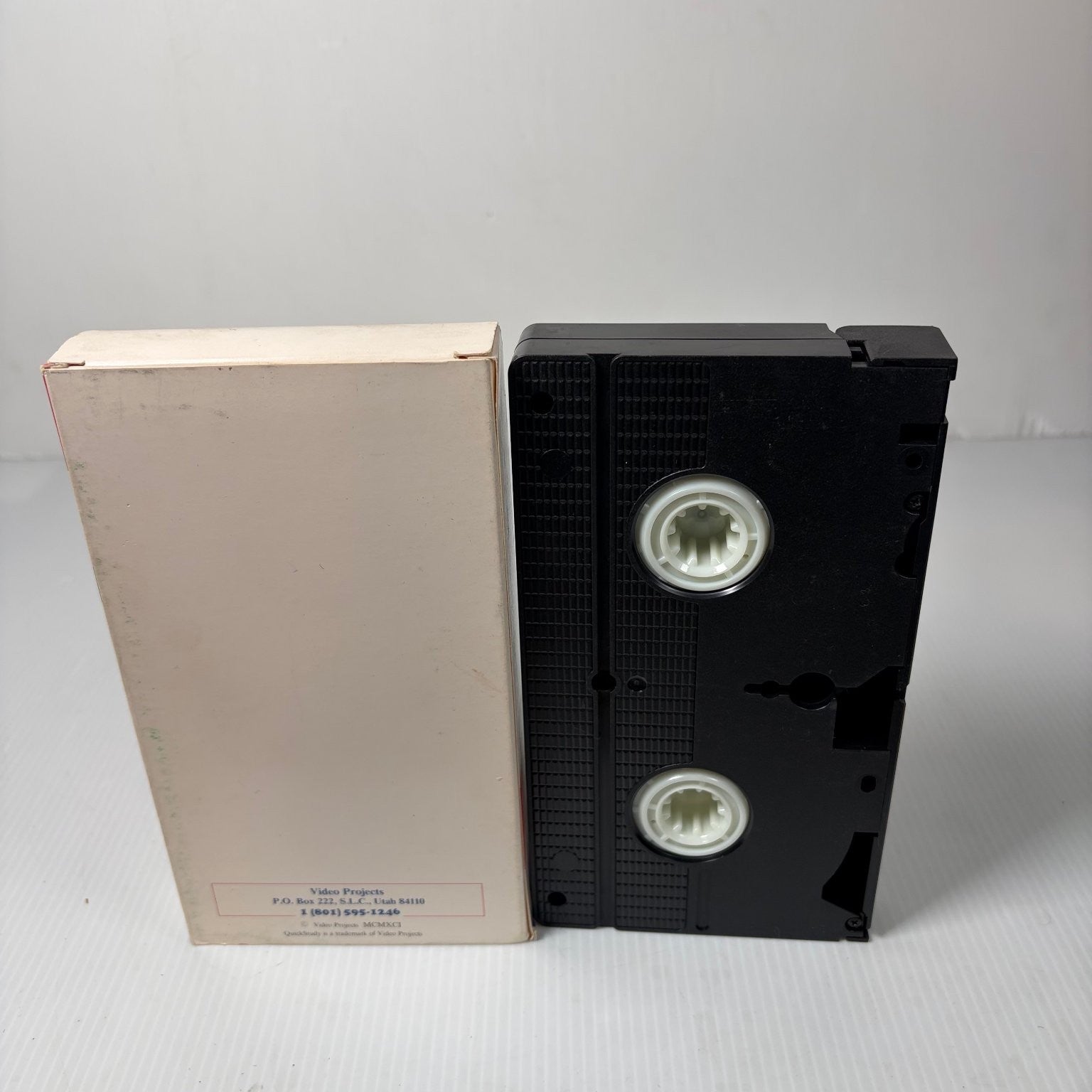 Vintage Microsoft Windows Intermediate VHS 1993 Computer Training Video Projects