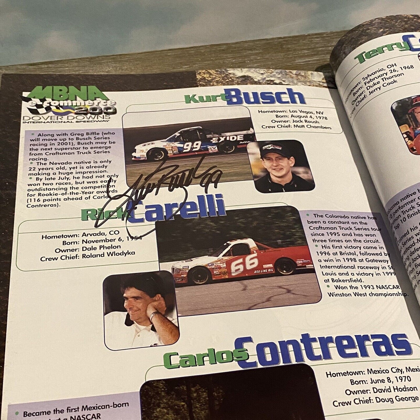 MNBA .com 400 Dover Downs September 2000 Kurt Busch Signed Program w/ Patch