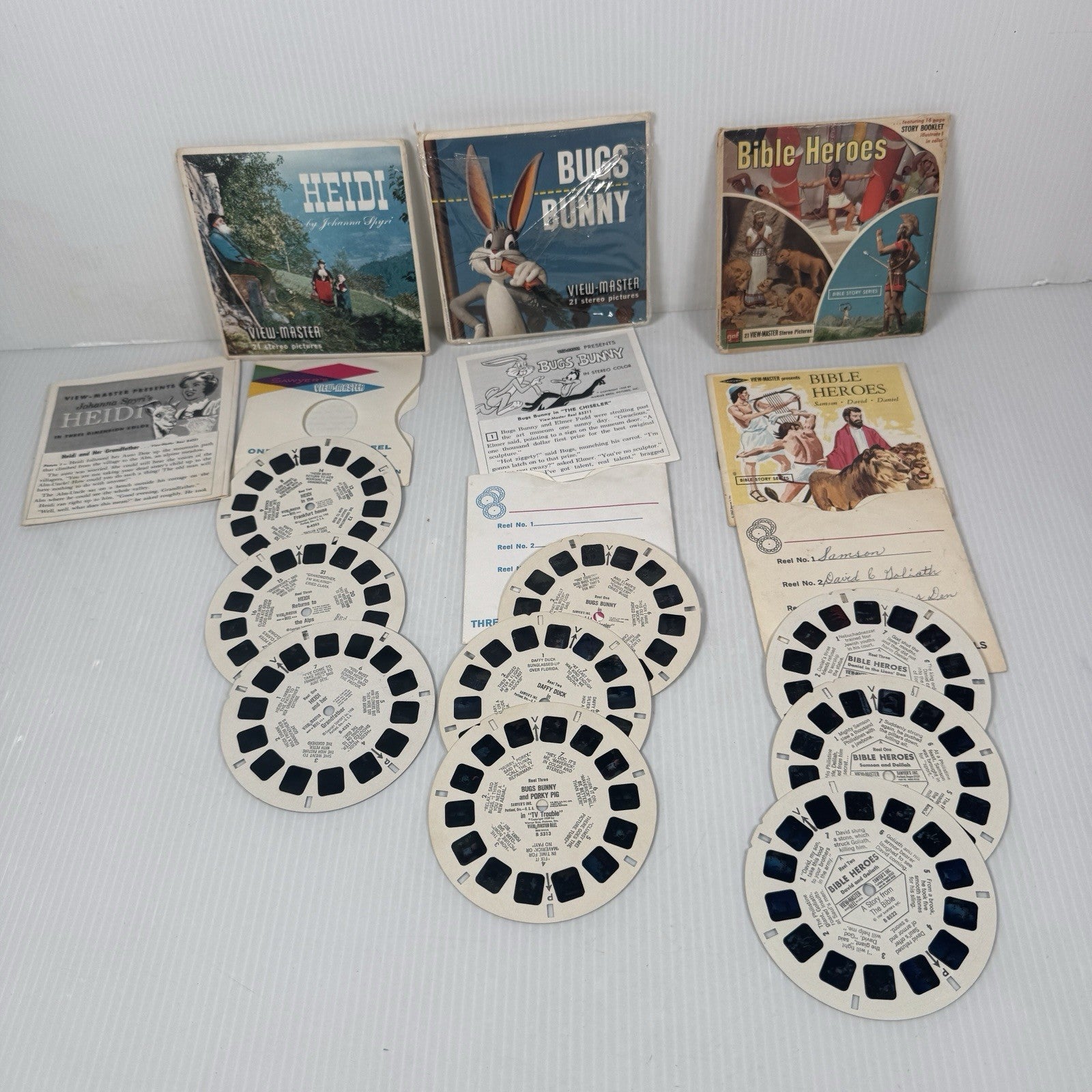 1950s Sawyers View Master & Projector Lot w/ 11 Reels & Bag Star Trek Read Desc