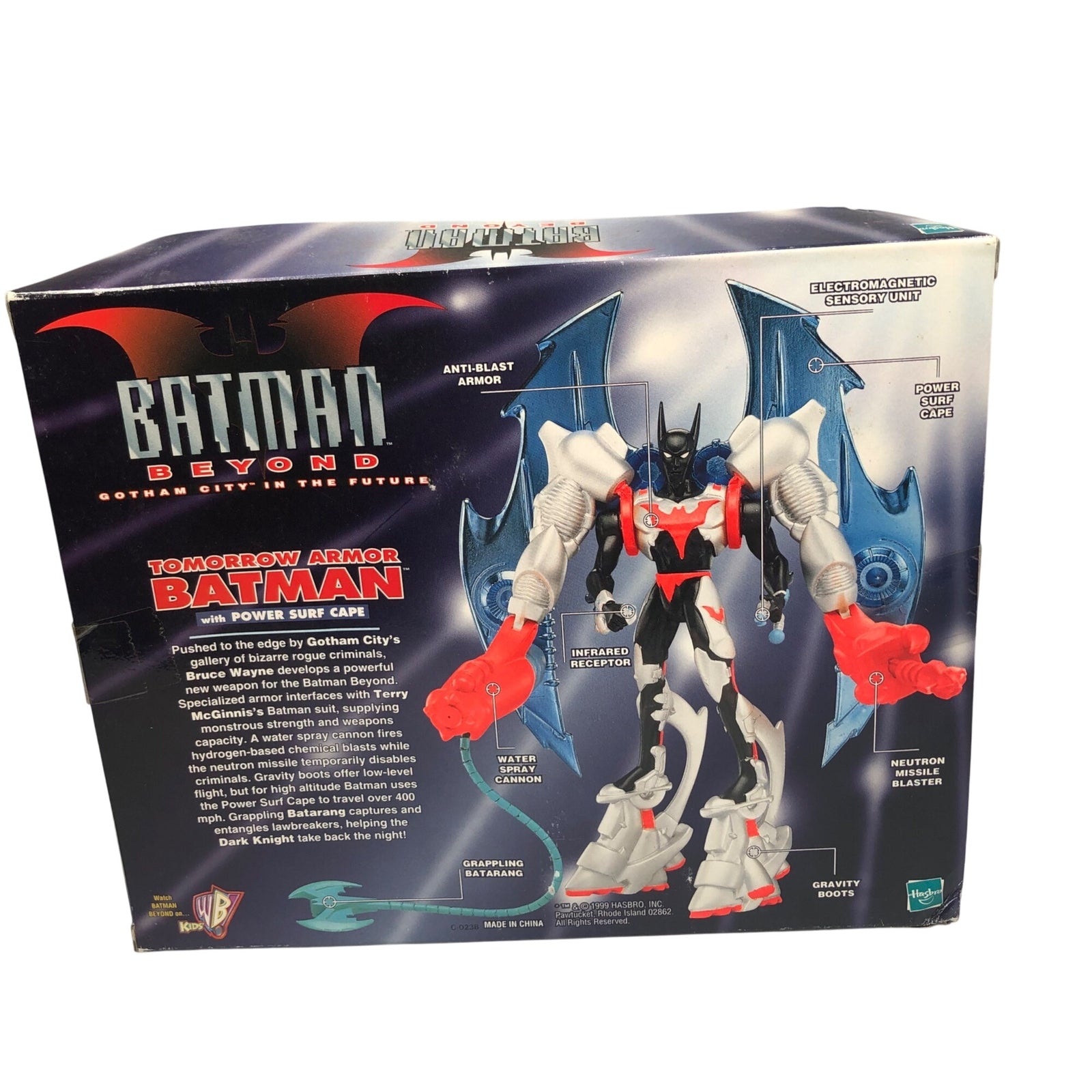 Batman Beyond Tomorrow Armor Batman w/ Power Surf Cape Action Figure Hasbro 1999