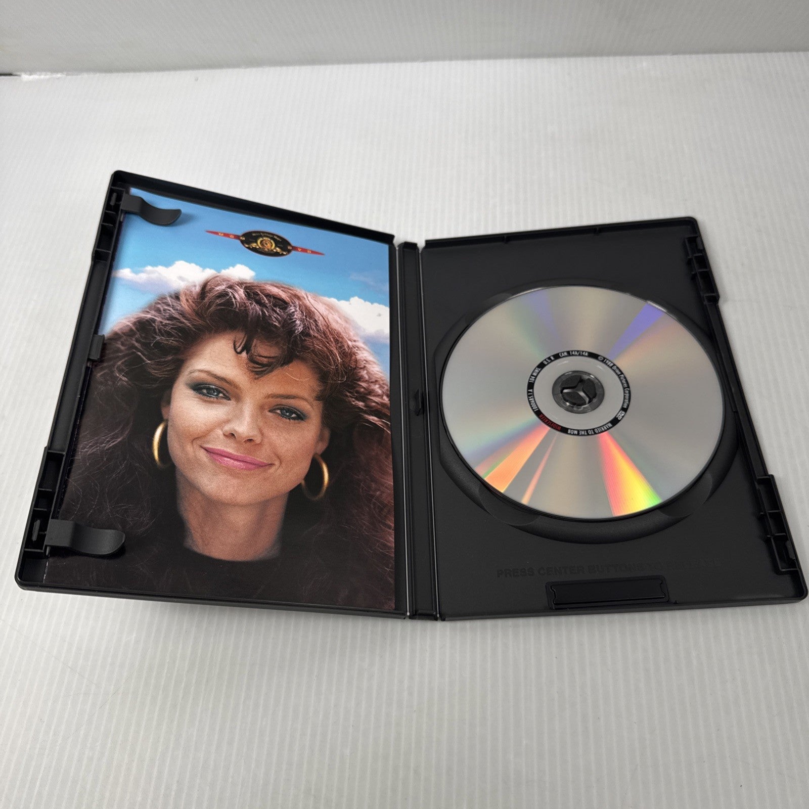 Married to the Mob (DVD, 2000) Michelle Pfeiffer