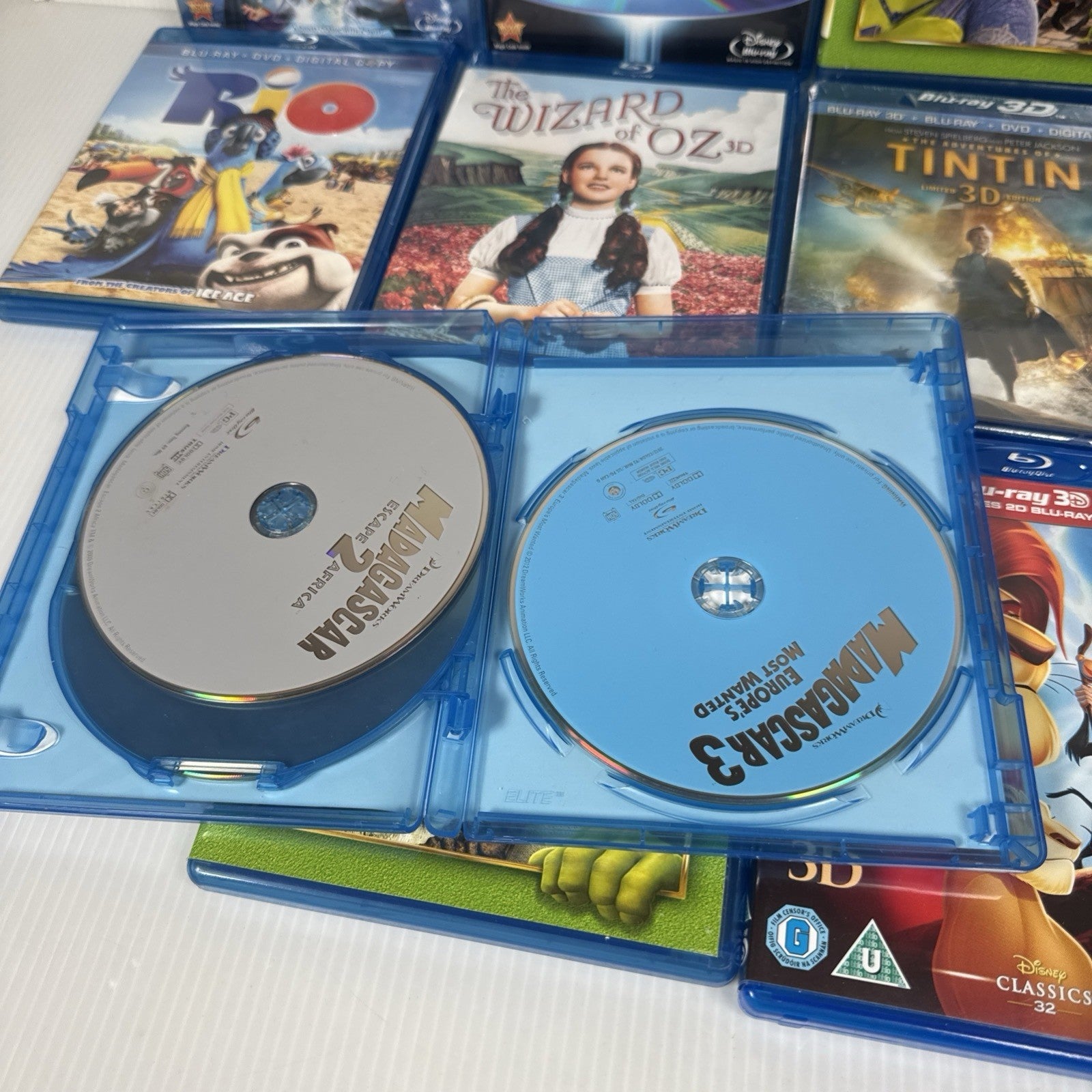 Lot Of 12 Disney Blu Ray, 3D Blu Ray, Movies & Sets Shrek, Madagascar & More
