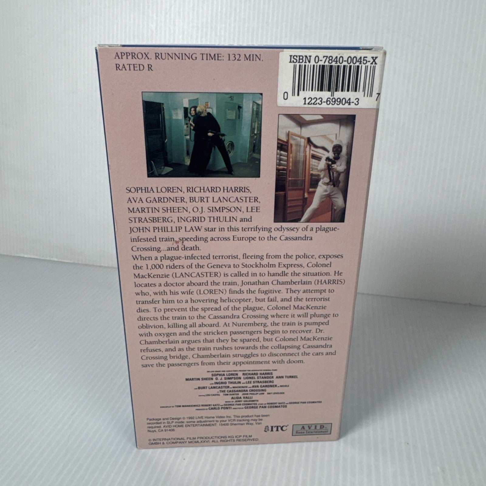 The Cassandra Crossing (VHS, 1999) Sophia Loren Martin Sheen O.J. Simpson