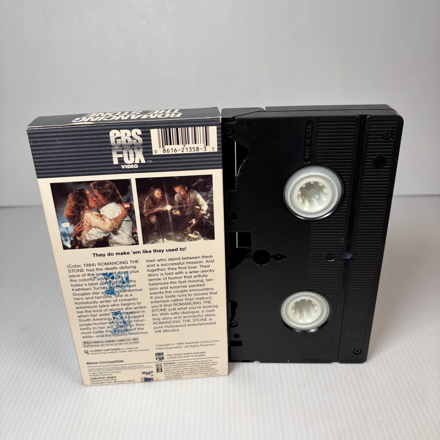 Romancing the Stone VHS 1984 Adventure Comedy Hi-Fi Stereo CBS FOX Video