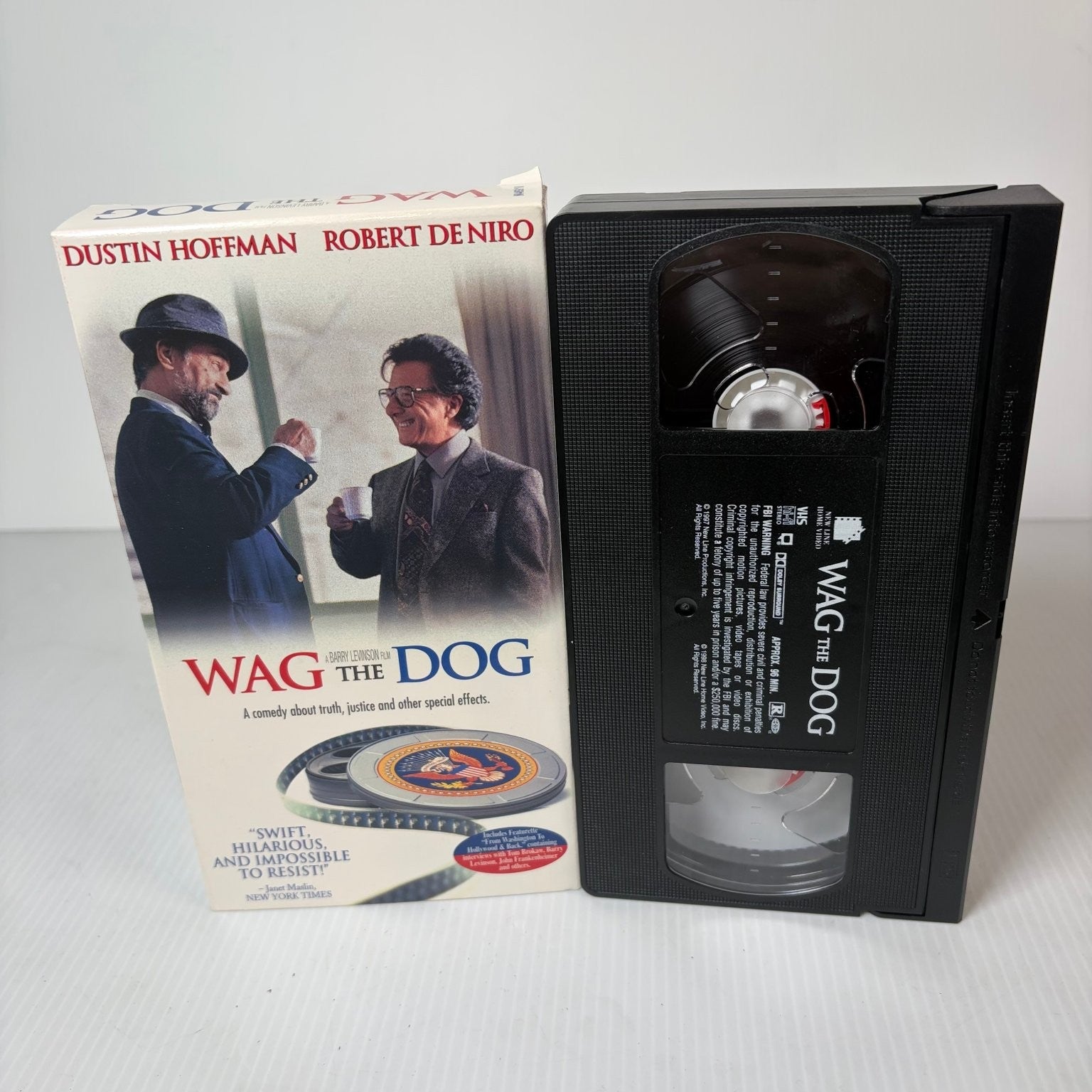 Wag the Dog VHS 1997 Political Satire Comedy Dustin Hoffman De Niro New Line