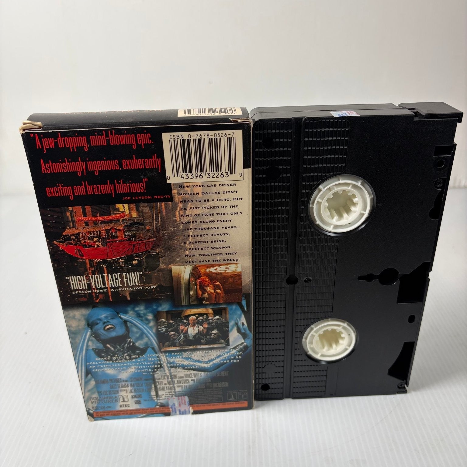 Fifth Element VHS 1997 Sci-Fi Widescreen Columbia TriStar Home Video