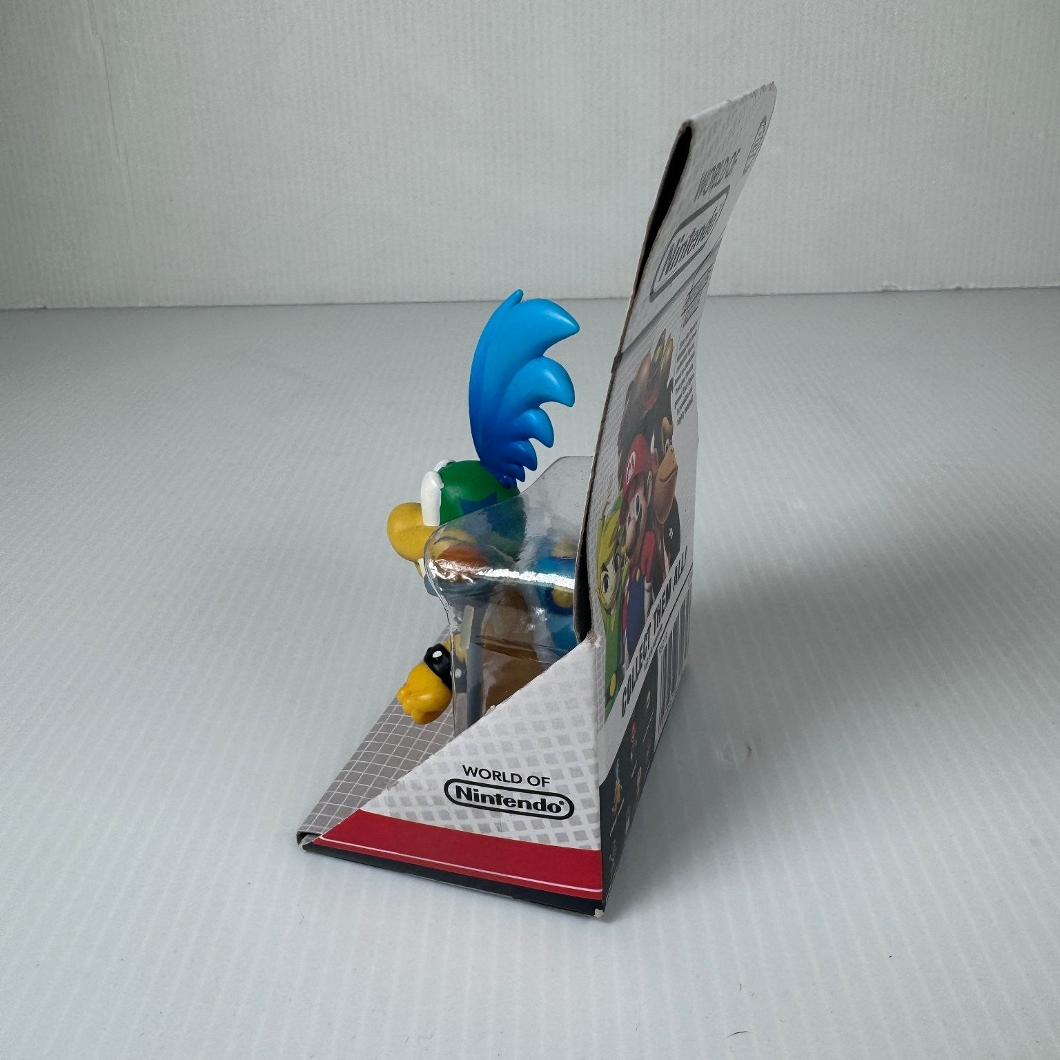 World of Nintendo Larry Koopa Super Mario 2.5" Collectible Figure w/ Wand