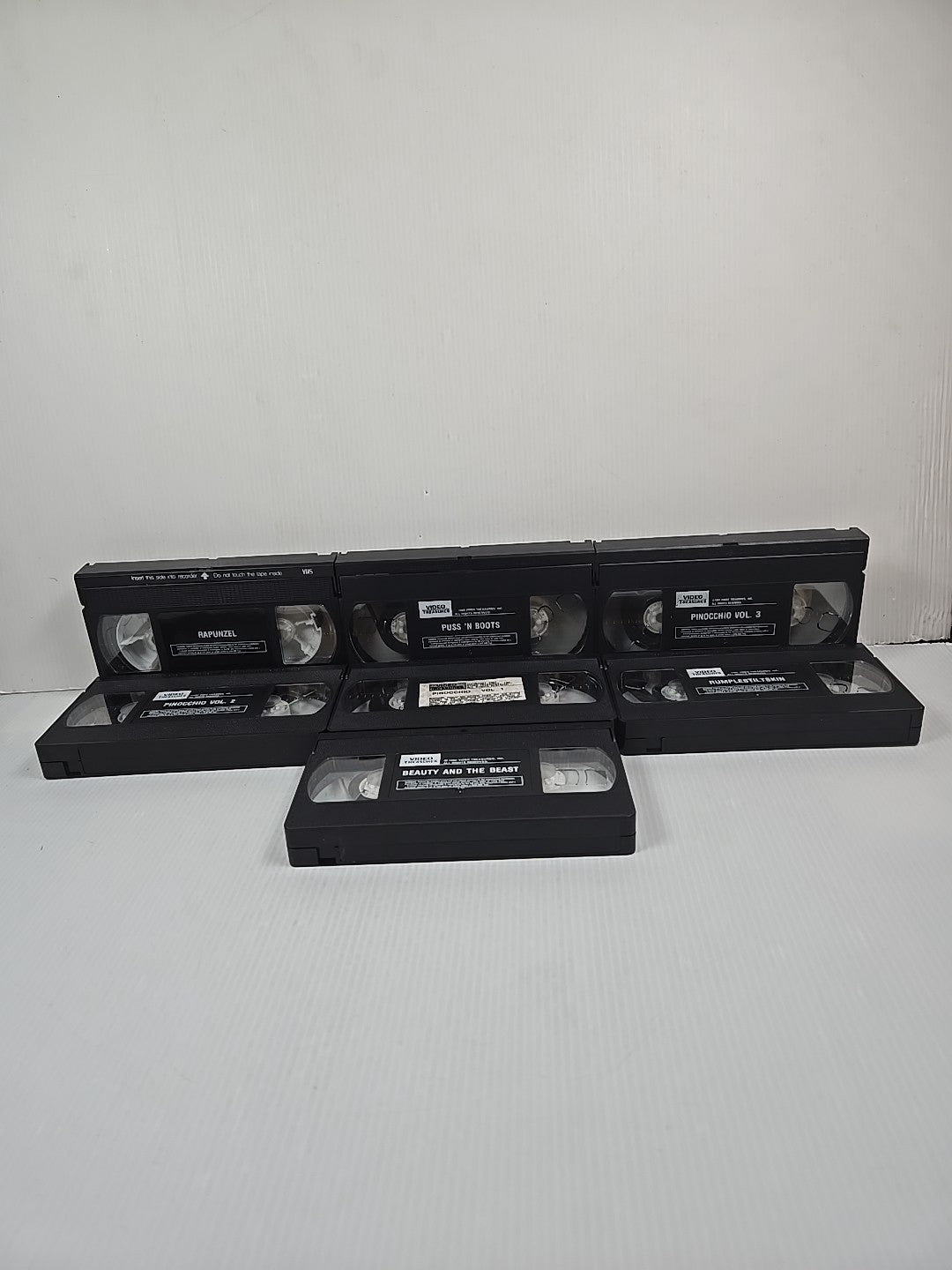 Lot Of 7 Grimms Fairy Tales Saban VHS Continuing Adventures Of Pinocchio & More