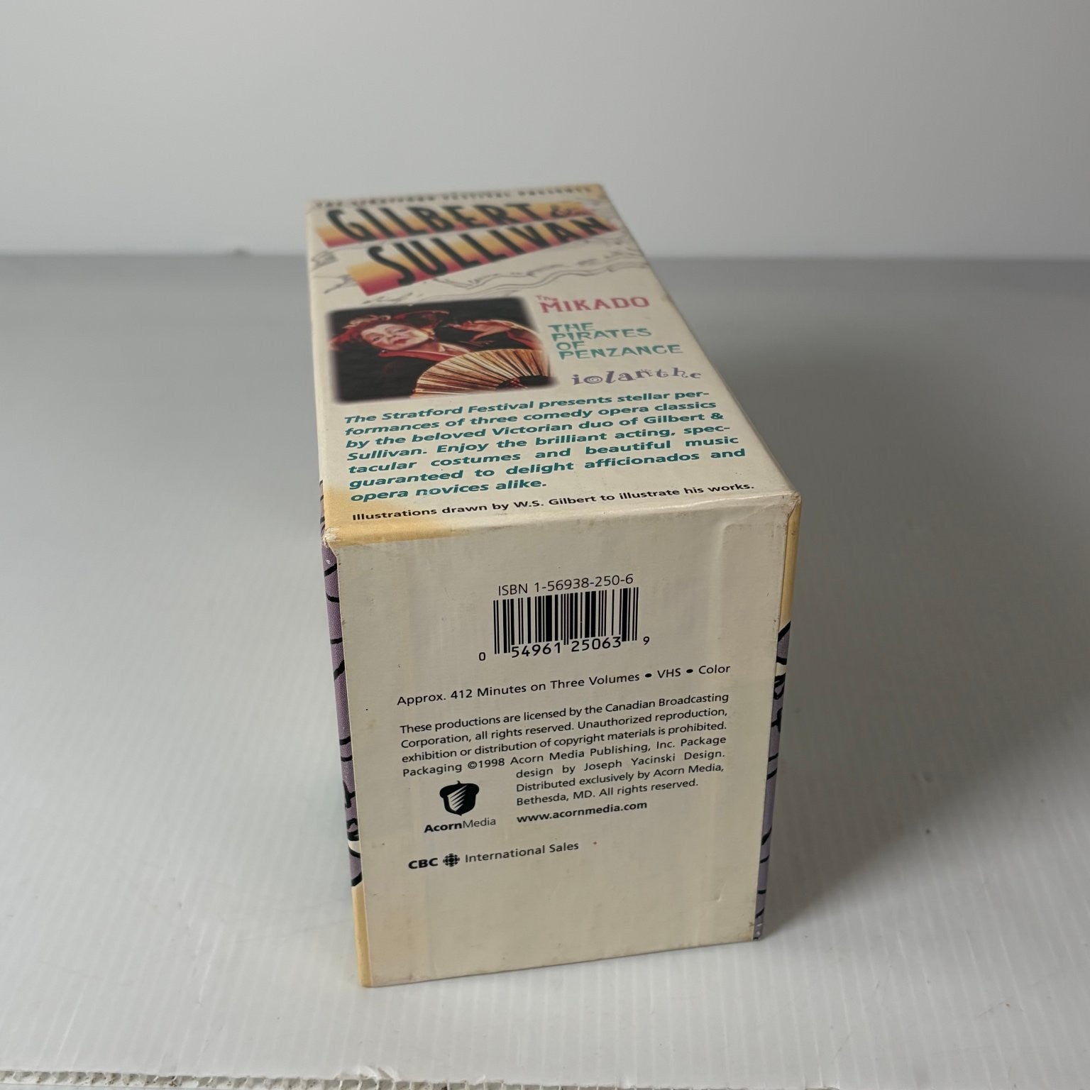 Gilbert & Sullivan VHS 1998 Musical Box Set The Mikado Pirates Acorn Media