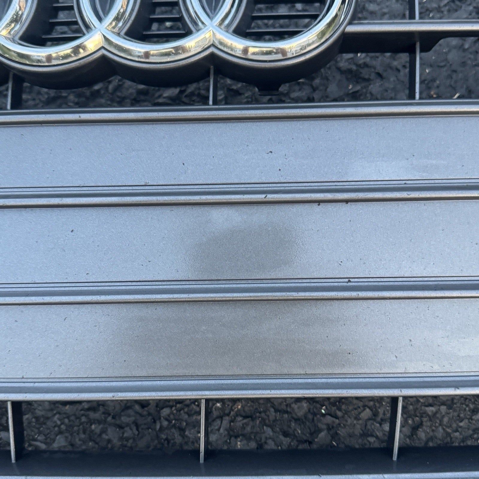 AUDI A4 QUATTRO B8PA FRONT BUMPER RADIATOR GRILLE 8K0853651G / H OEM 2013-2016