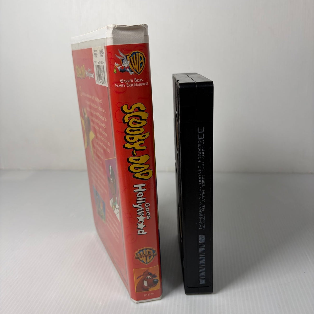 Scooby-Doo Goes Hollywood VHS 1997 Cartoon Mystery Warner Bros Clamshell