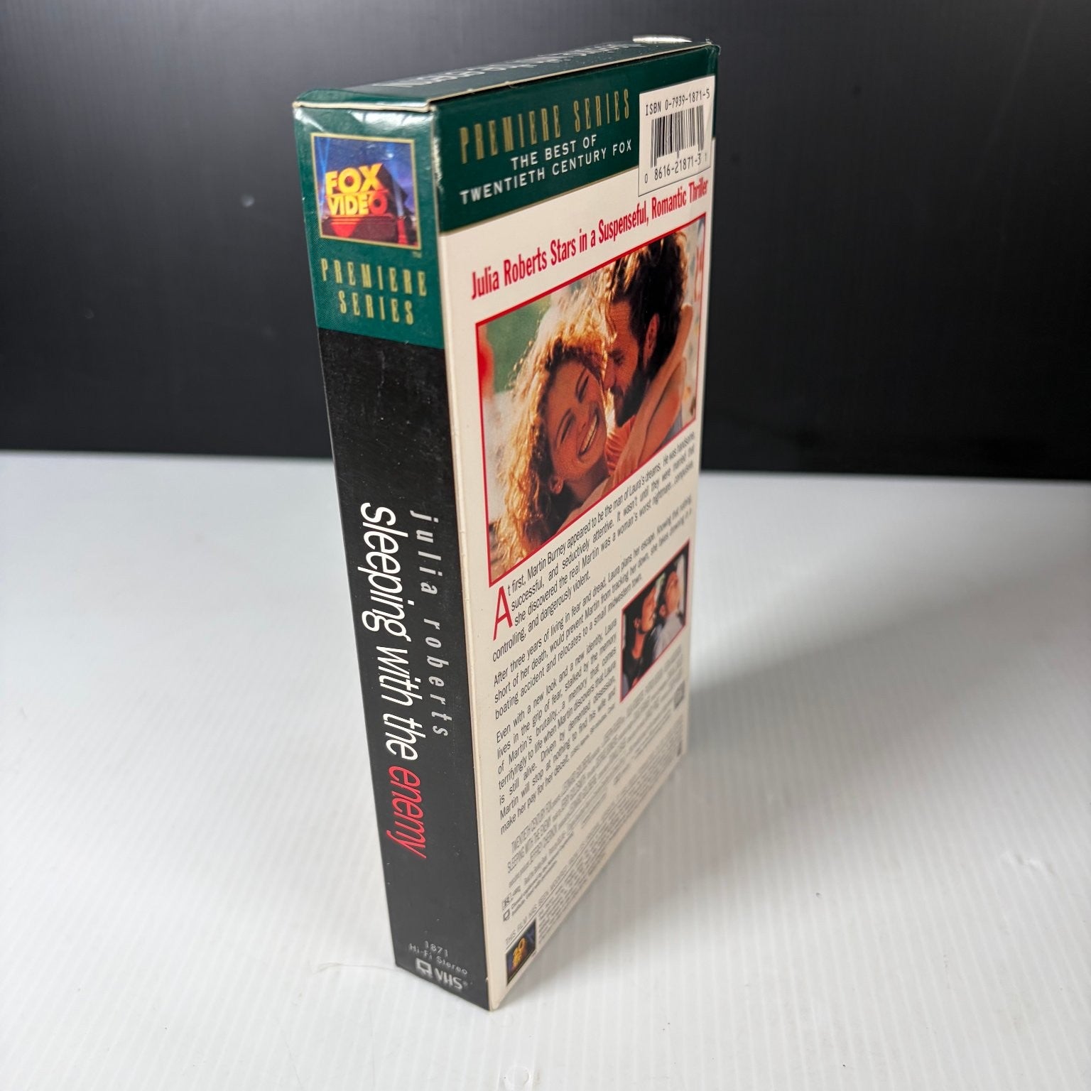 Sleeping with the Enemy VHS 1991 Thriller Julia Roberts 20th Century Fox