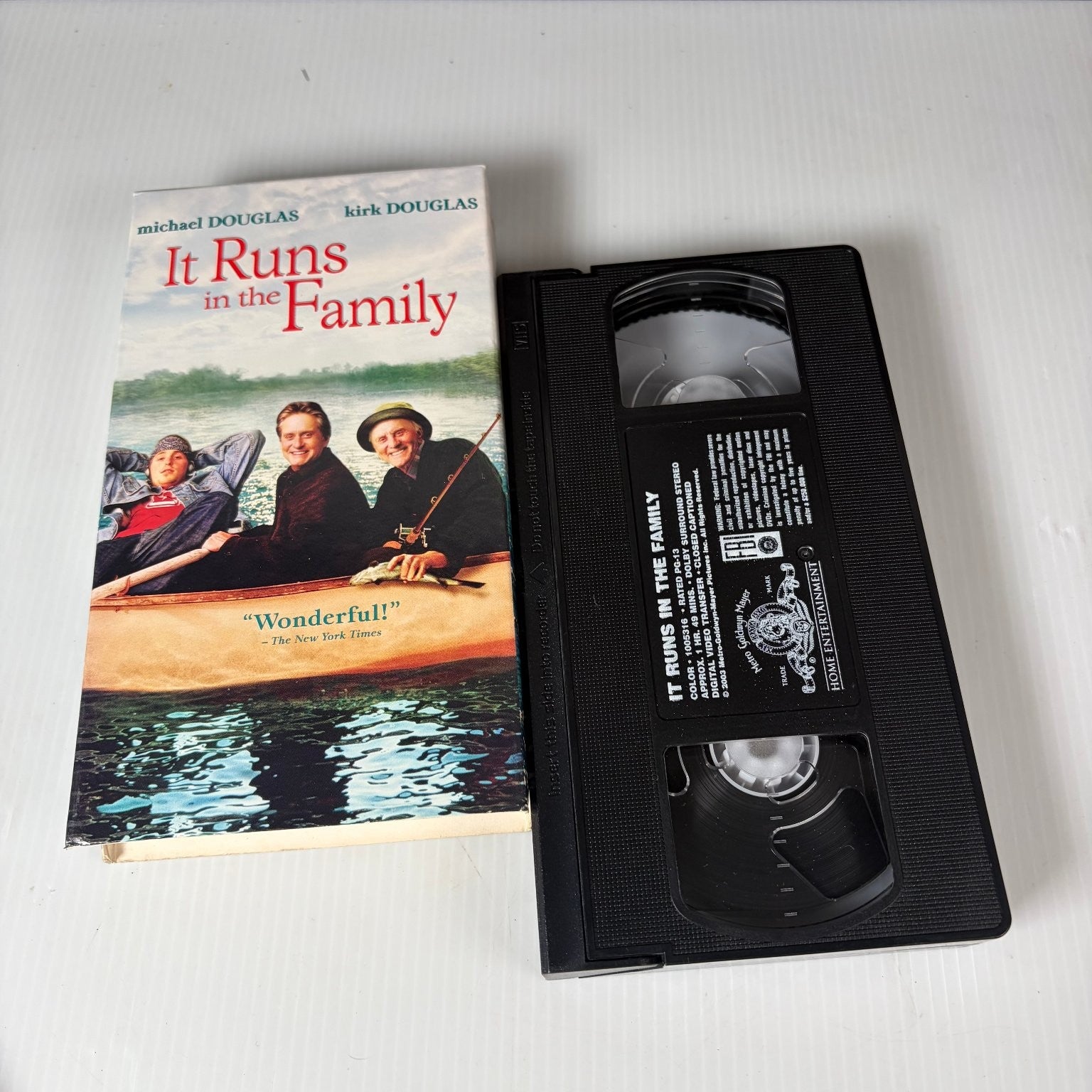 It Runs in the Family VHS 2003 Drama Family MGM Home Entertainment