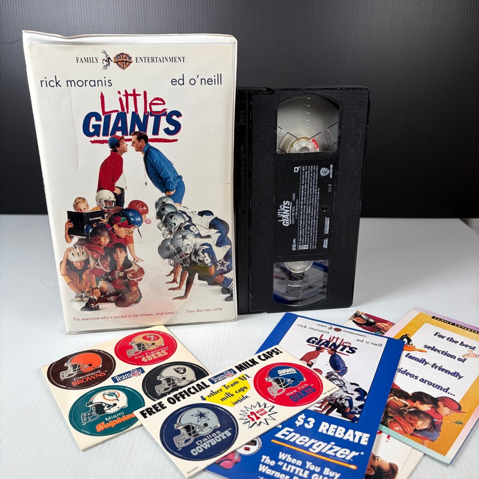 Little Giants VHS 1994 with Collectible Milk Caps Family Comedy Original Release