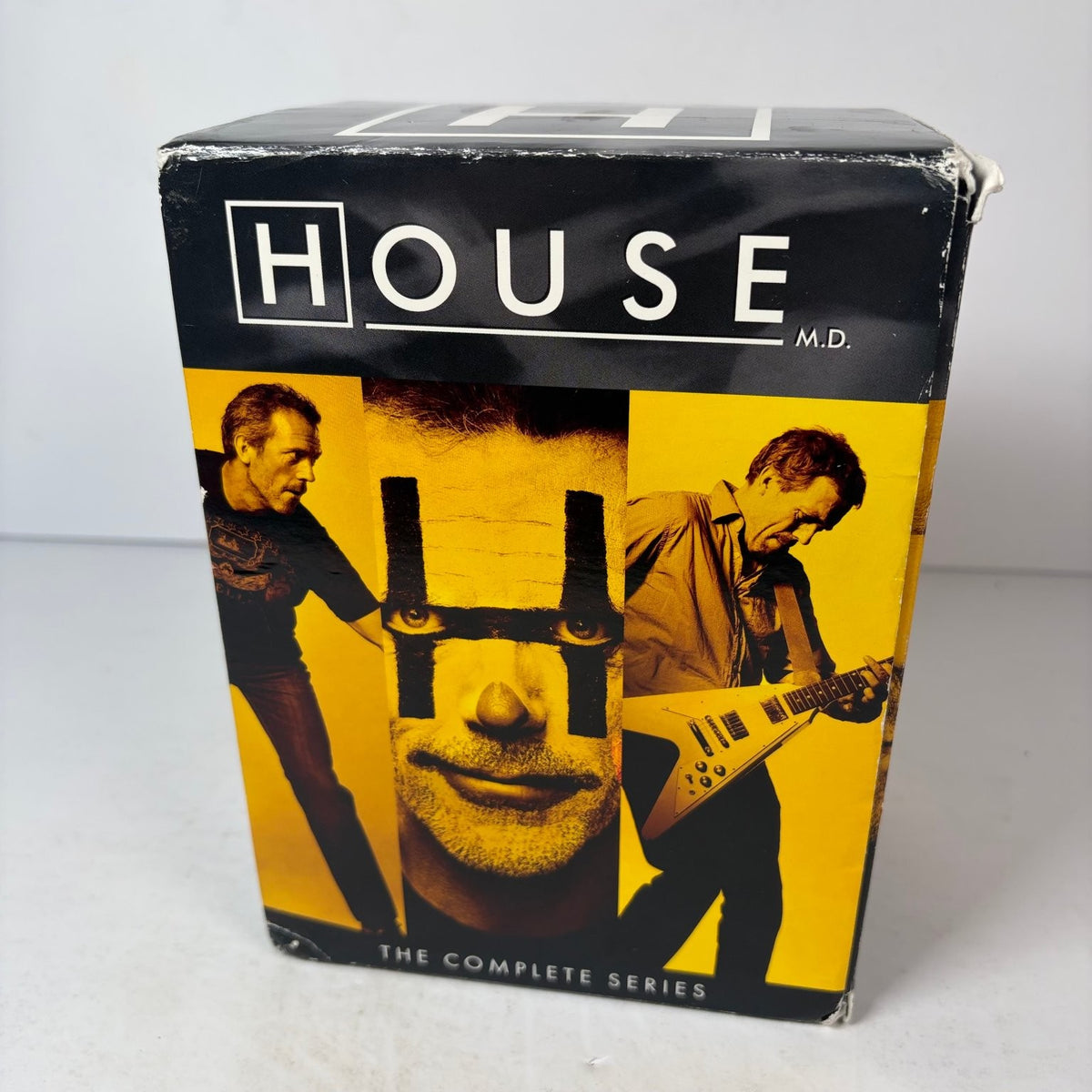 House M.D. The Complete Series DVD Box Set - All 8 Seasons Hugh Laurie TV Show