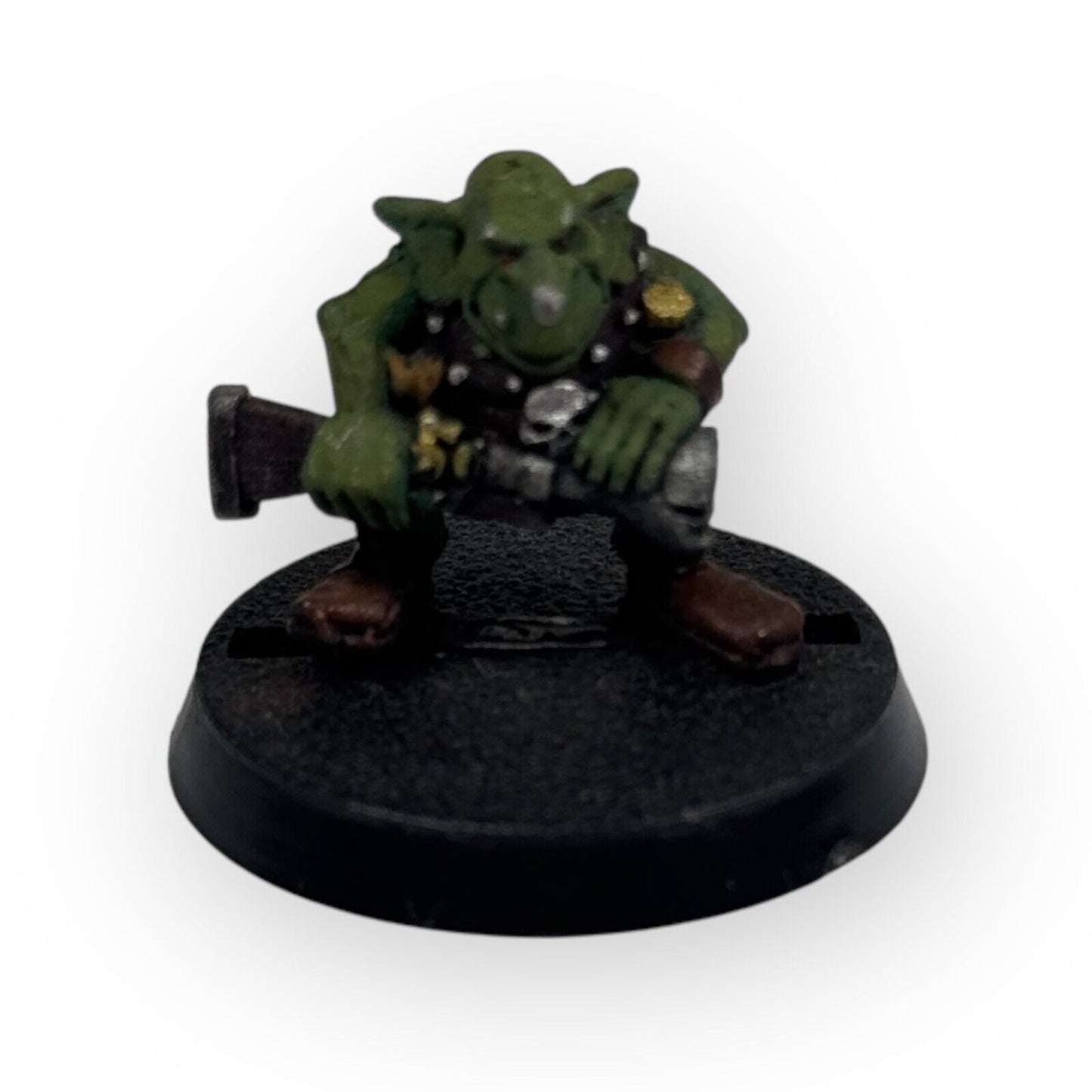 Warhammer 40K Rogue Trader Gretchin Armed with a Blunderbuss 10 Painted