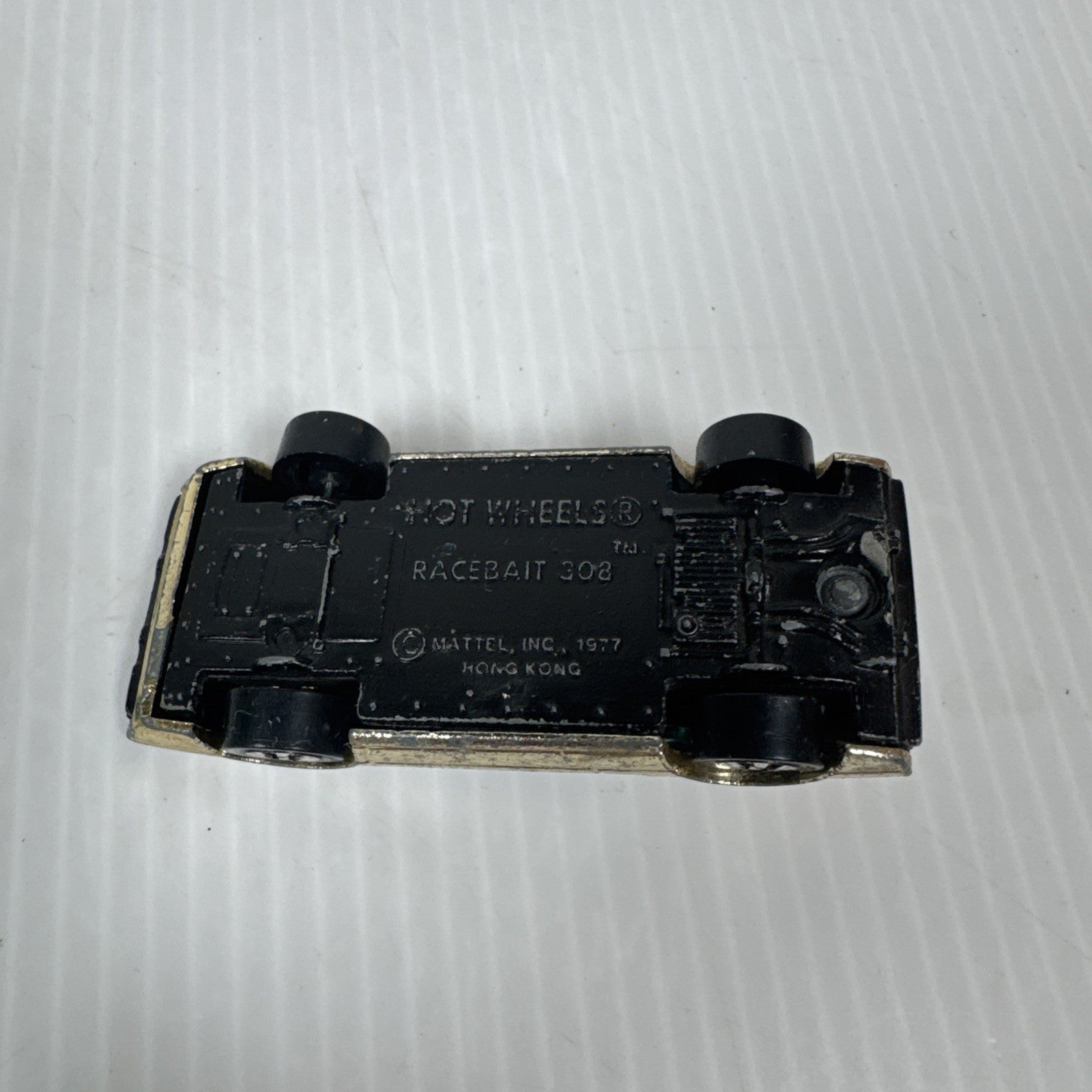 Hot Wheels 1982 Ferrari 308 GTB "Race Bait" Golden Ones With Wear