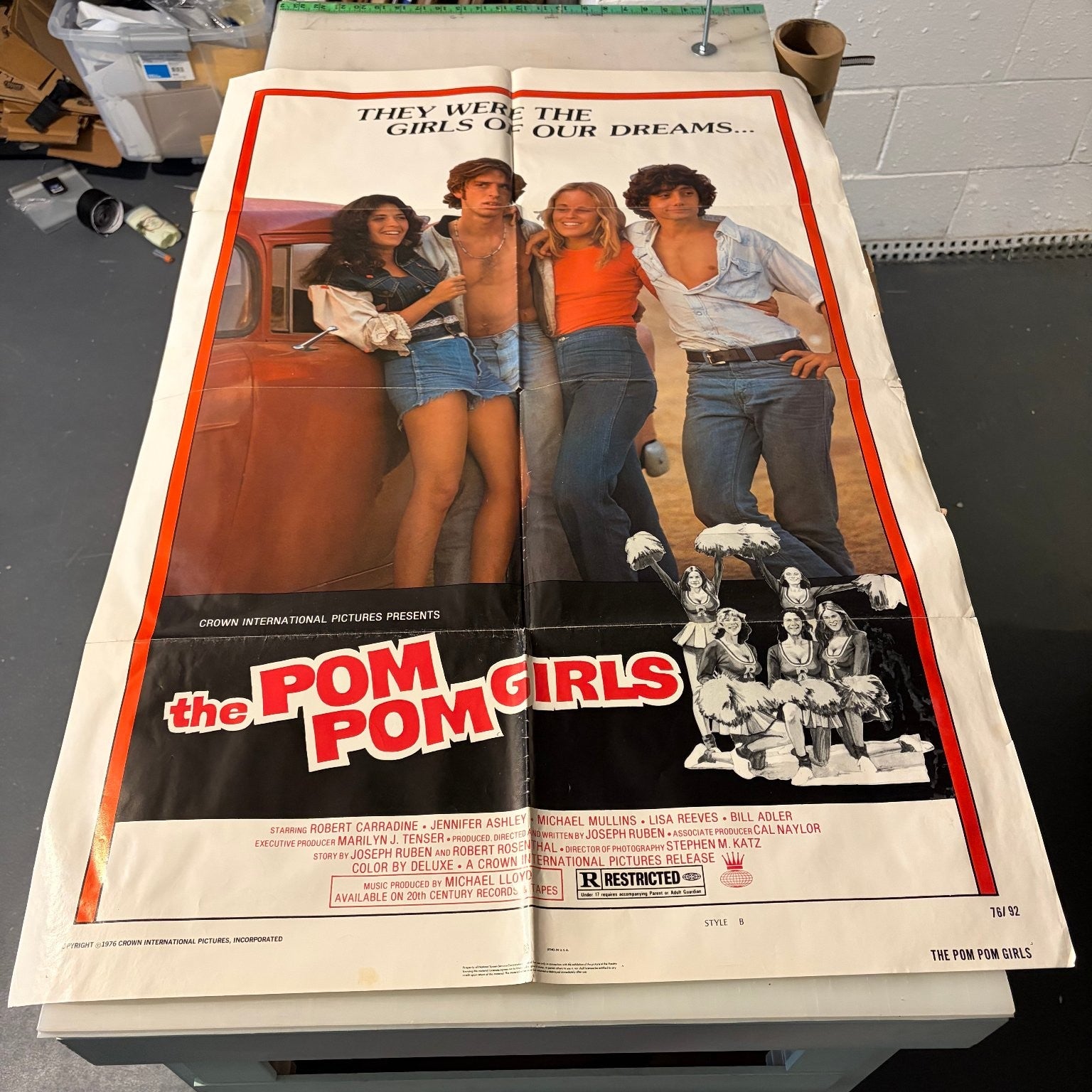 Vintage The Pom Pom Girls 1976 One Sheet Movie Poster Robert Carradine Comedy