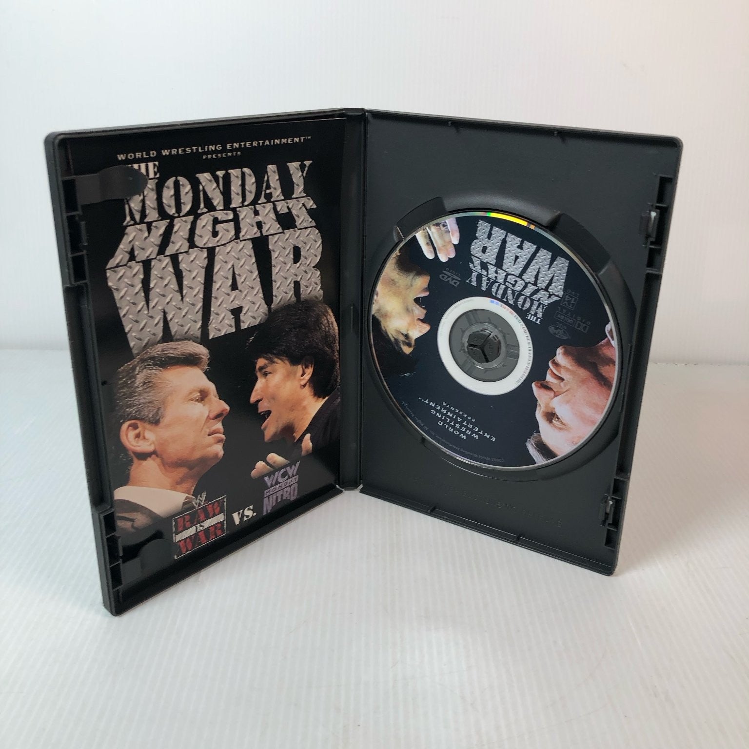 The Monday Night War DVD 2004 WWE RAW vs. Nitro McMahon Bischoff Wrestling