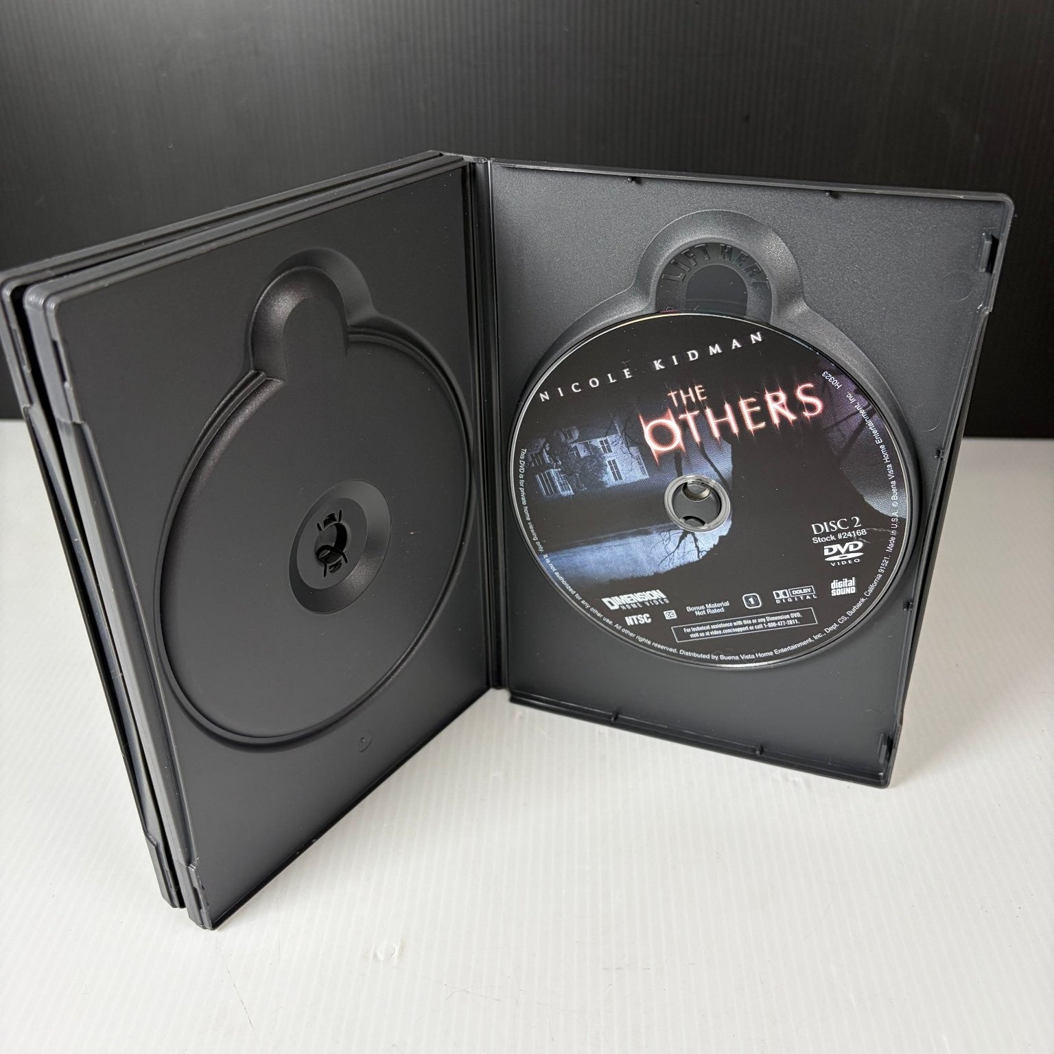 The Others DVD 2001 Collector's Series Nicole Kidman Suspense Thriller