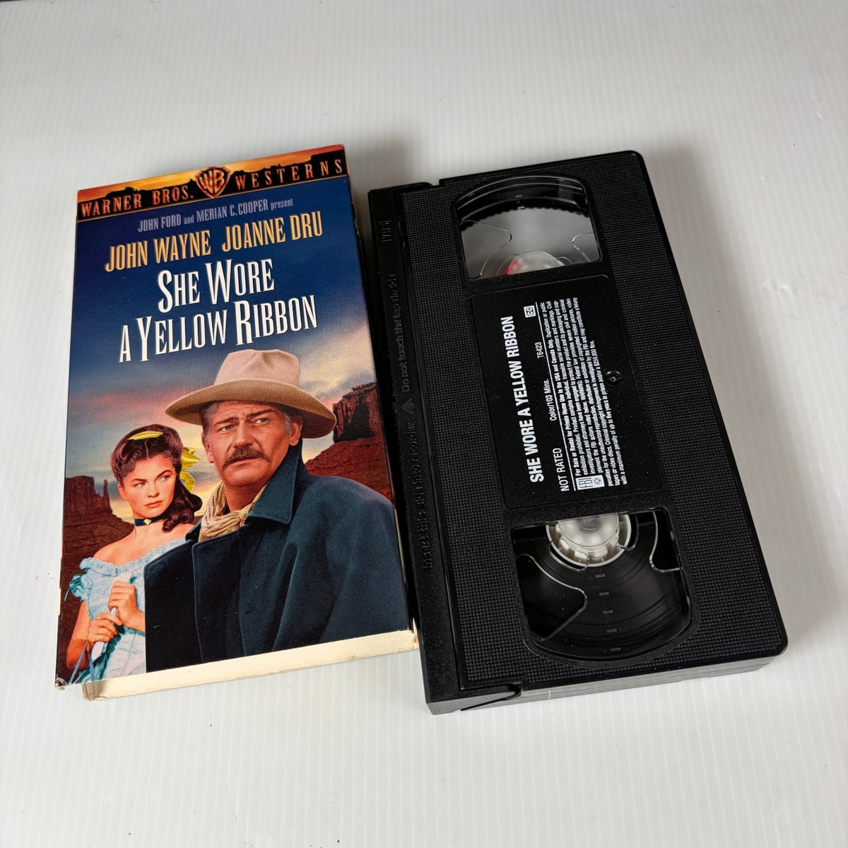 She Wore a Yellow Ribbon VHS 1949 Western Original Release Warner Bros.