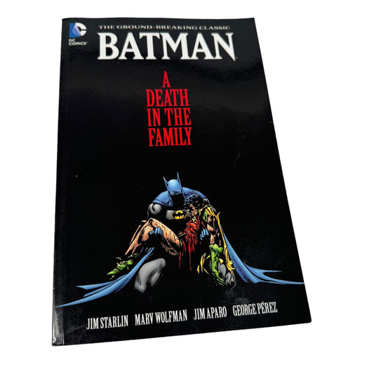 Batman: A Death in the Family (DC Comics 2011 January 2012)