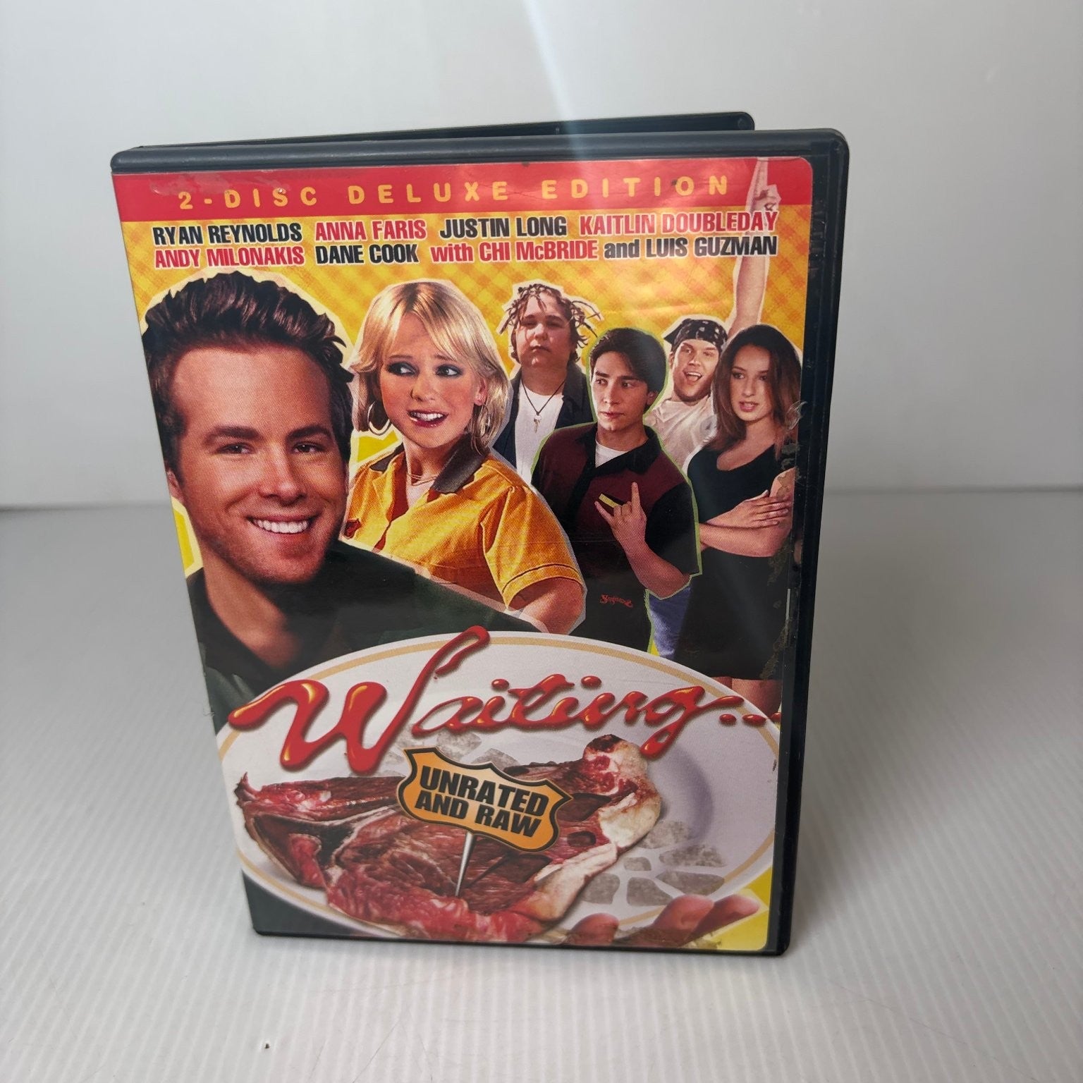 Waiting... DVD 2005 Deluxe Edition Ryan Reynolds Anna Faris Unrated Raw
