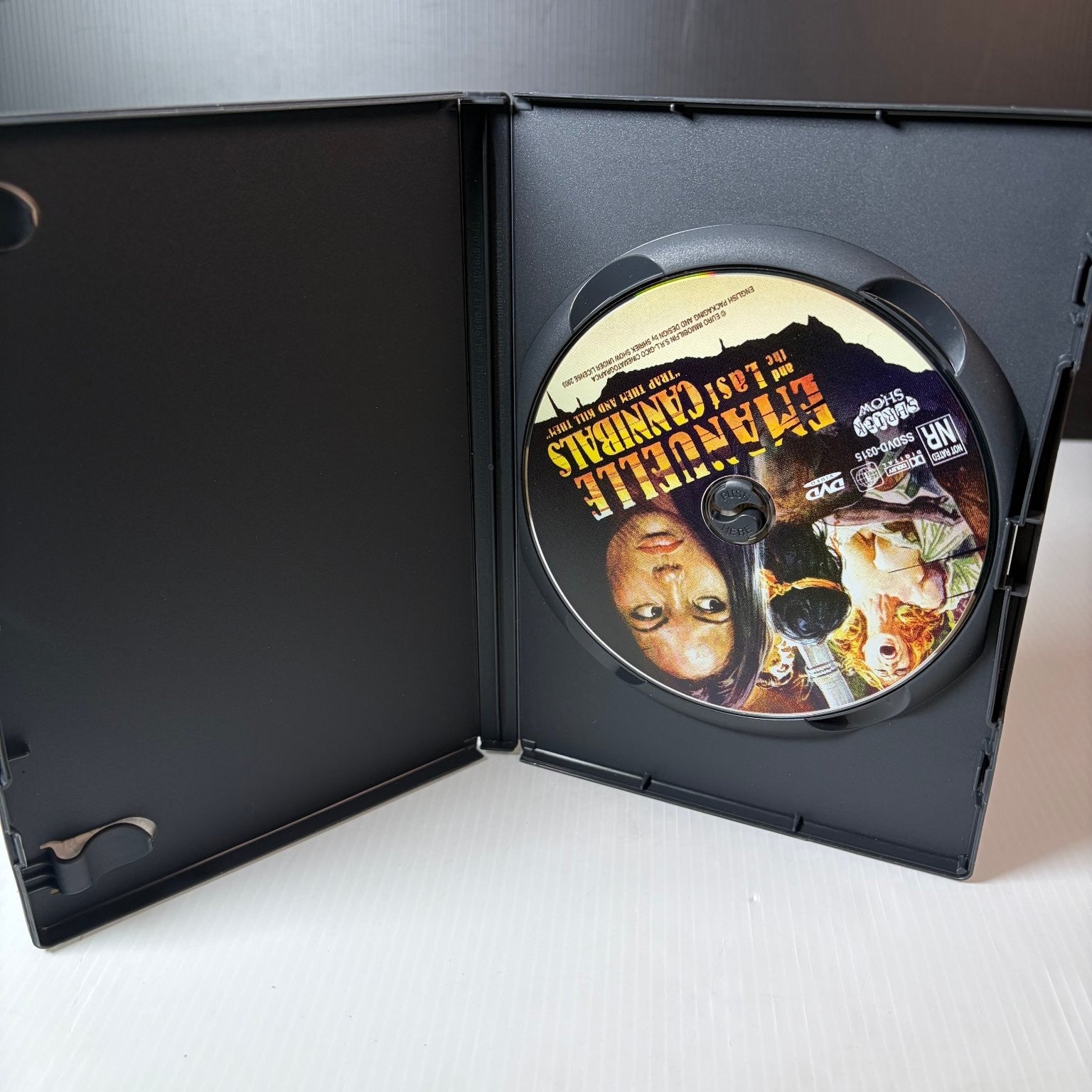 Emanuelle and the Last Cannibals DVD 2003 Joe D'Amato Laura Gemser Widescreen