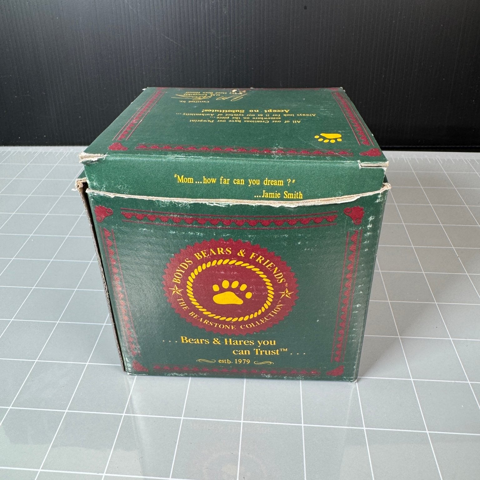 Boyds Bears & Friends Baseball Hare 1993 Resin Statue Vintage