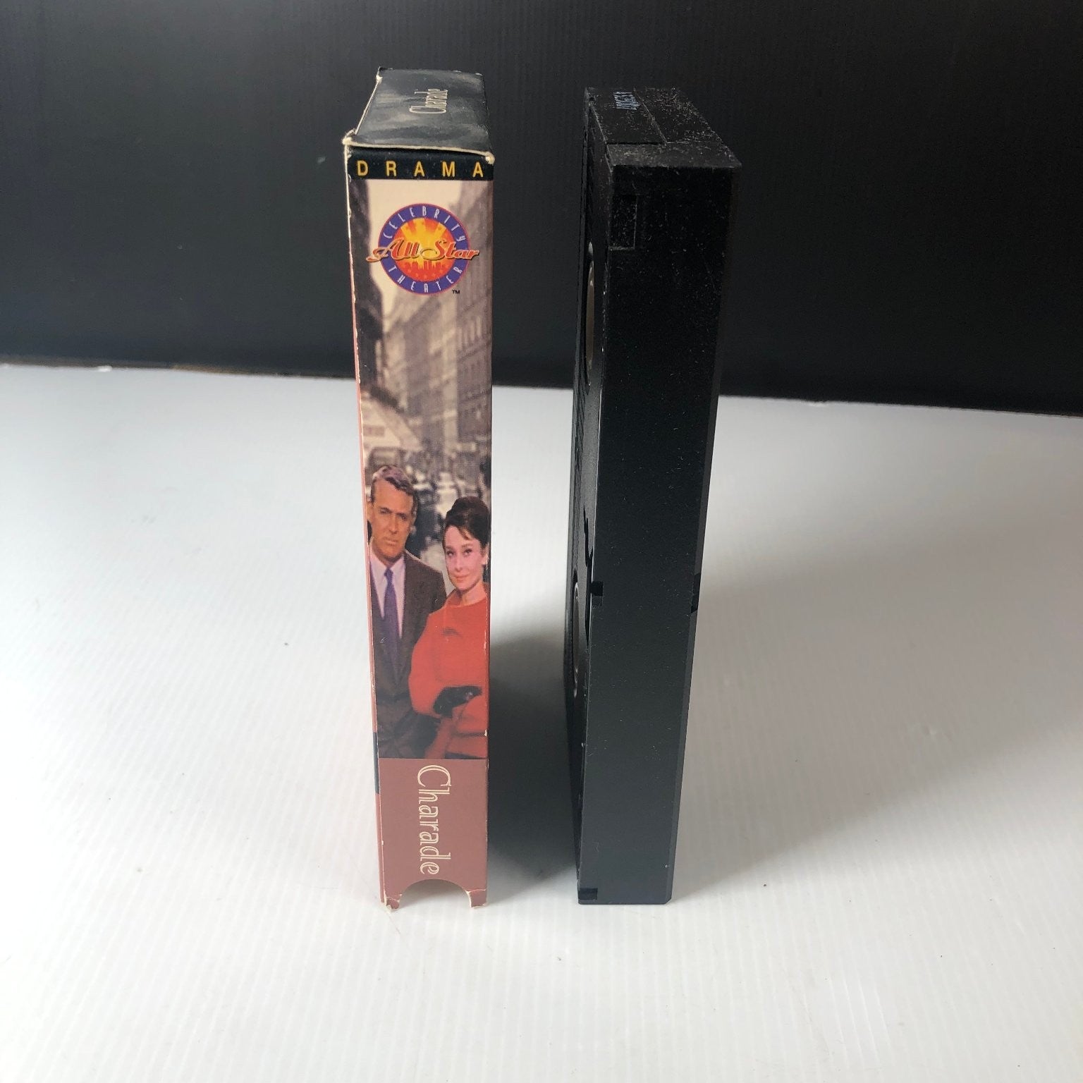 Charade VHS 1963 Drama Mystery Original Release Metacom Audrey Hepburn