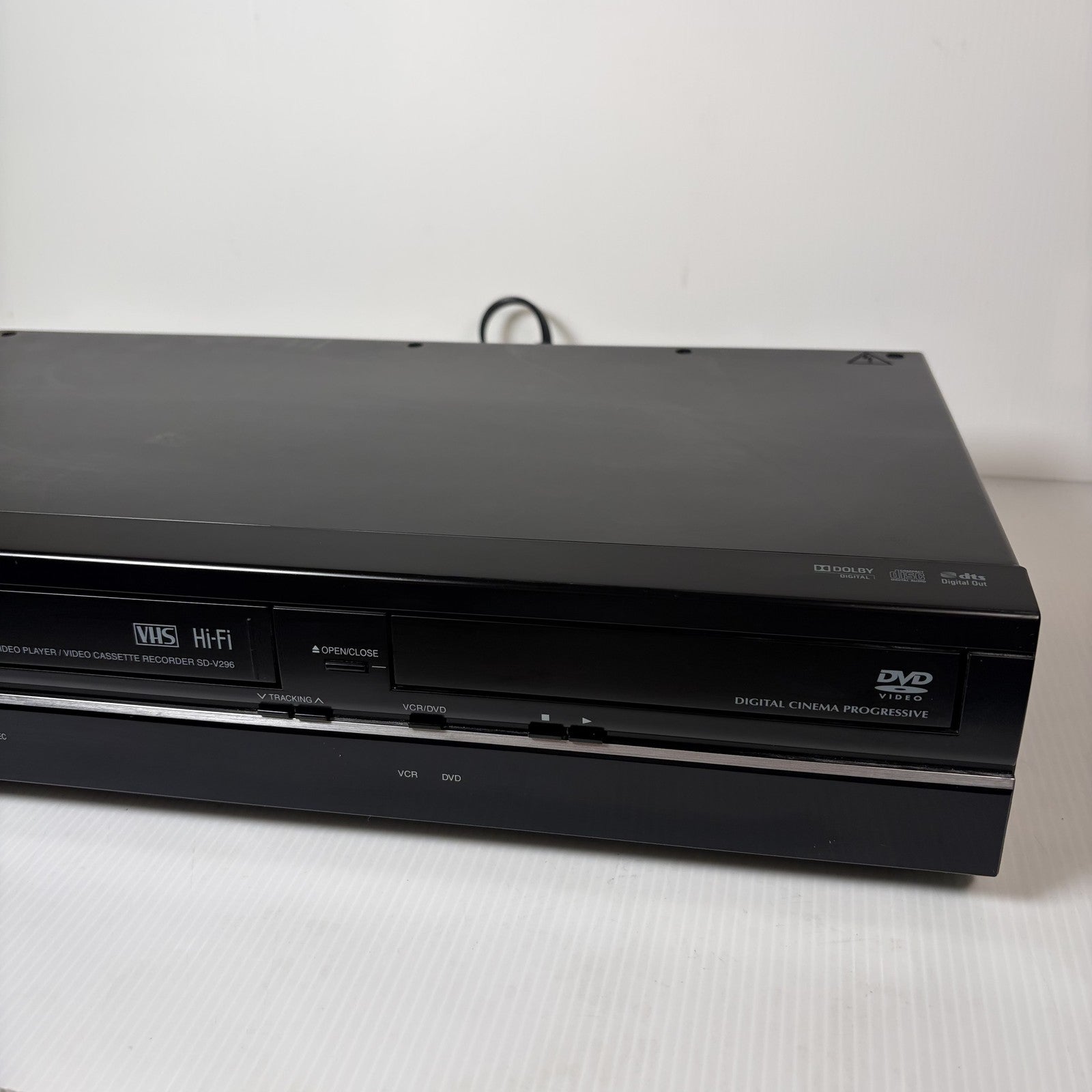 Toshiba SD-V296 DVD/VCR Combo Player Recorder VHS Hi-Fi Digital Cinema