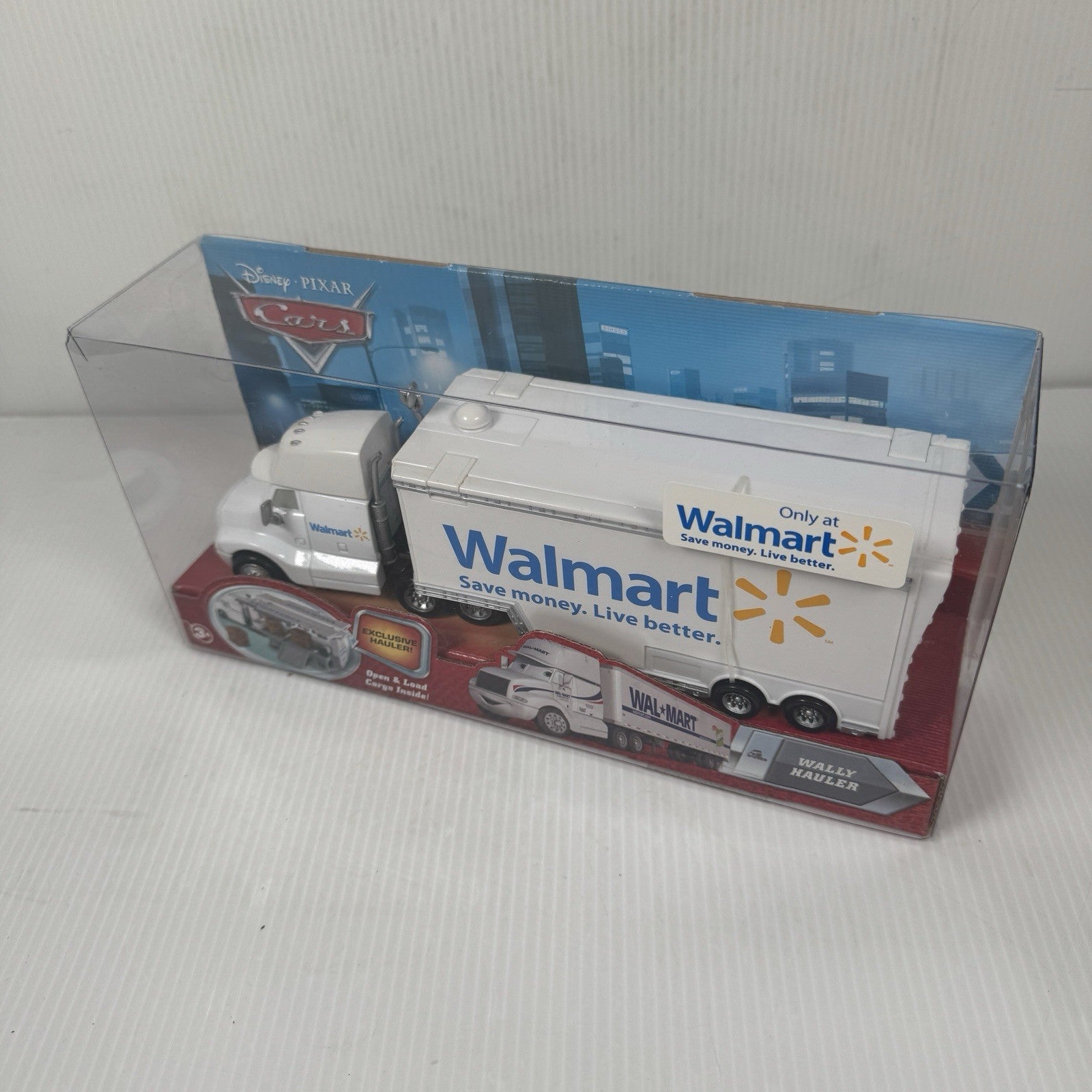 Disney Pixar CARS Wally Hauler Walmart Exclusive Semi-Truck Diecast 2018