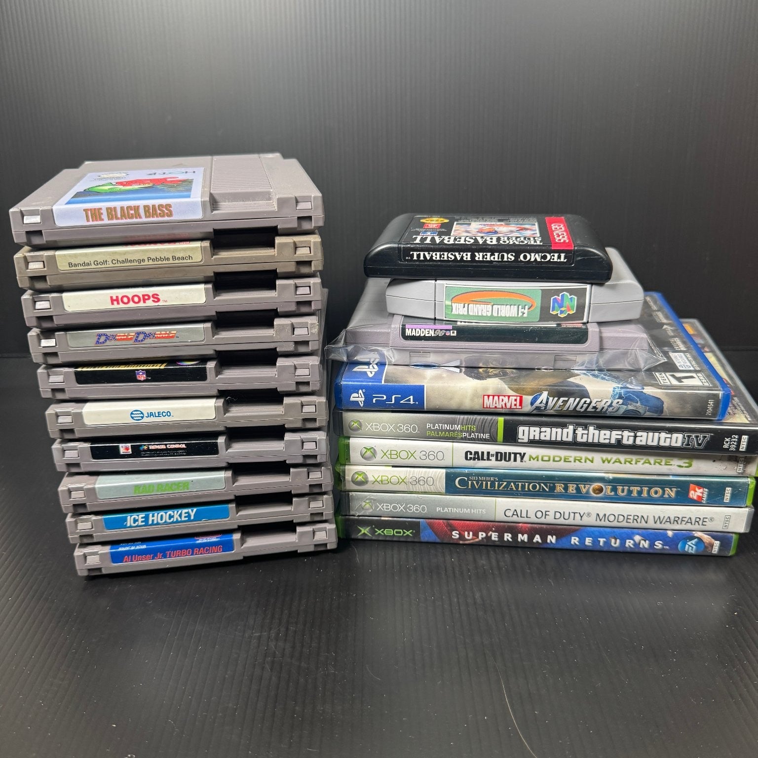 Mixed Lot of 19 Retro Games NES, PS4 & N64 GTA IV, Ice Hockey, Avengers & More