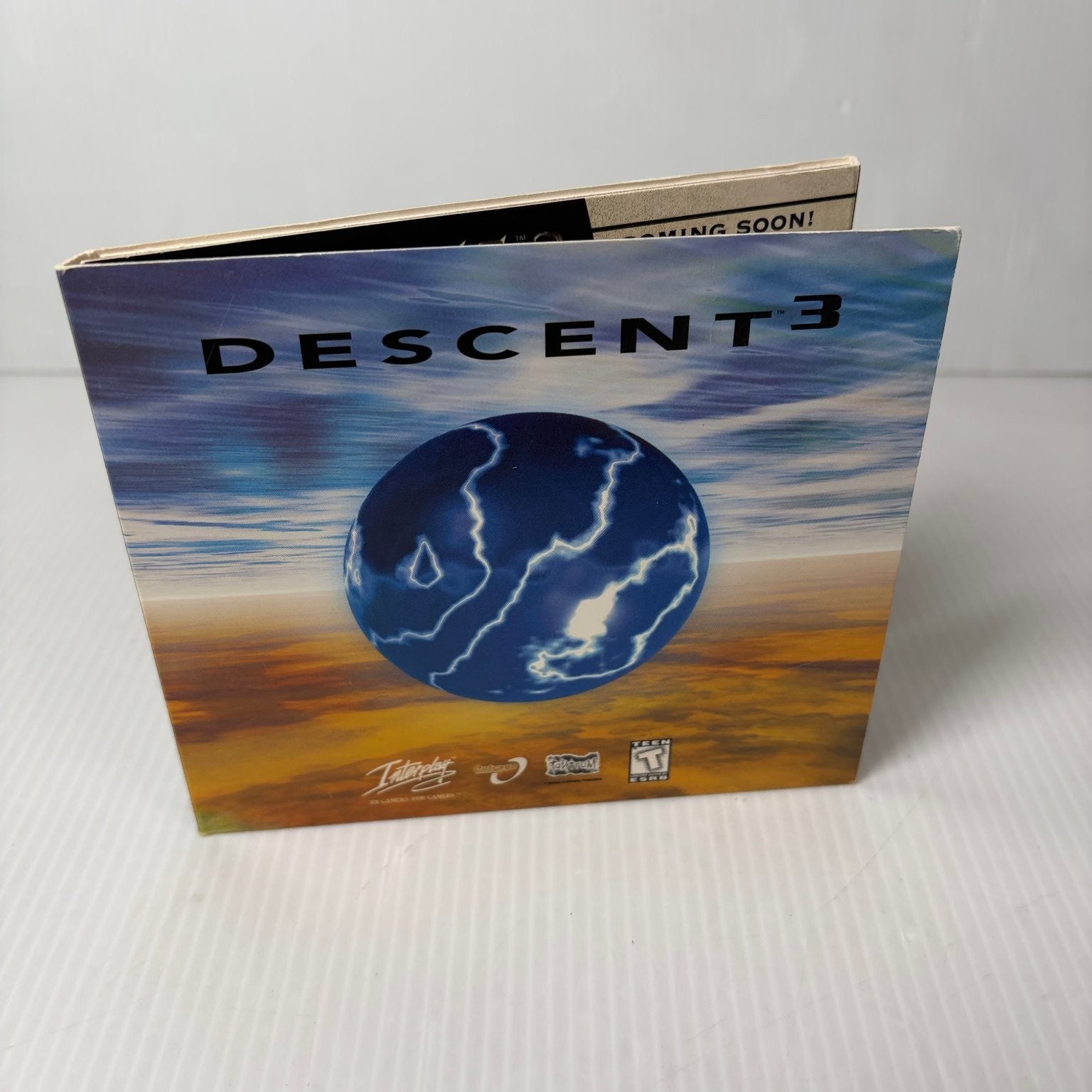 Descent 3 PC Video Game Interplay Outrage 6DOF Flight Shooter Foldout