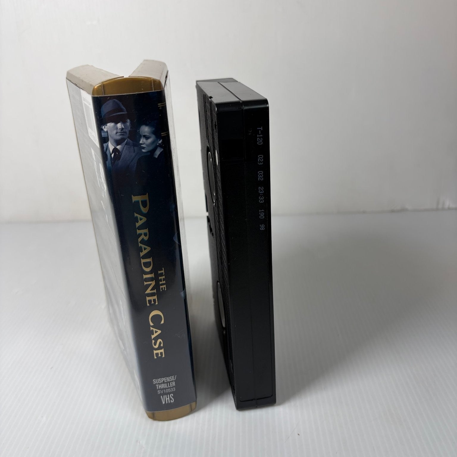 The Paradine Case VHS 1947 Suspense Thriller Alfred Hitchcock Clamshell