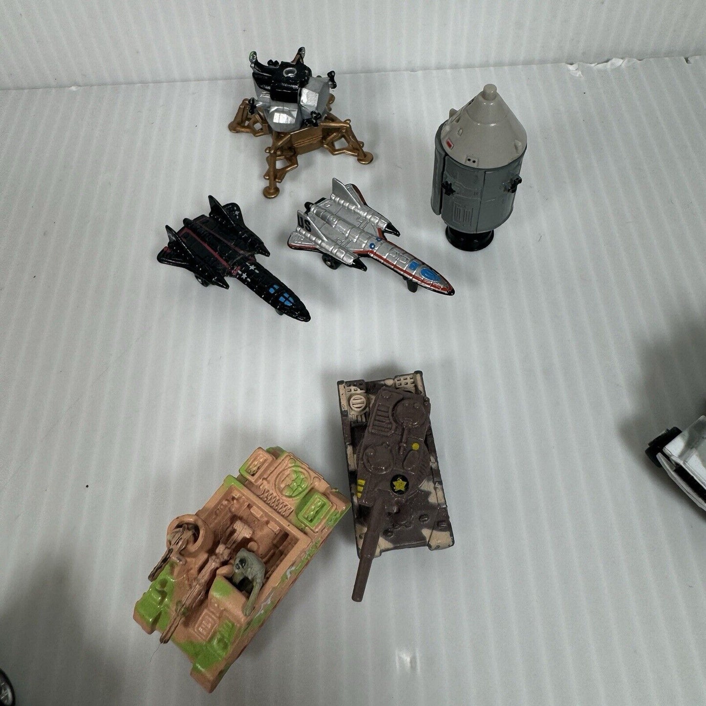 VTG 1990s Lot 50+ Military Micromachines w/ CCCP & US Tanks, Planes, Helicopters