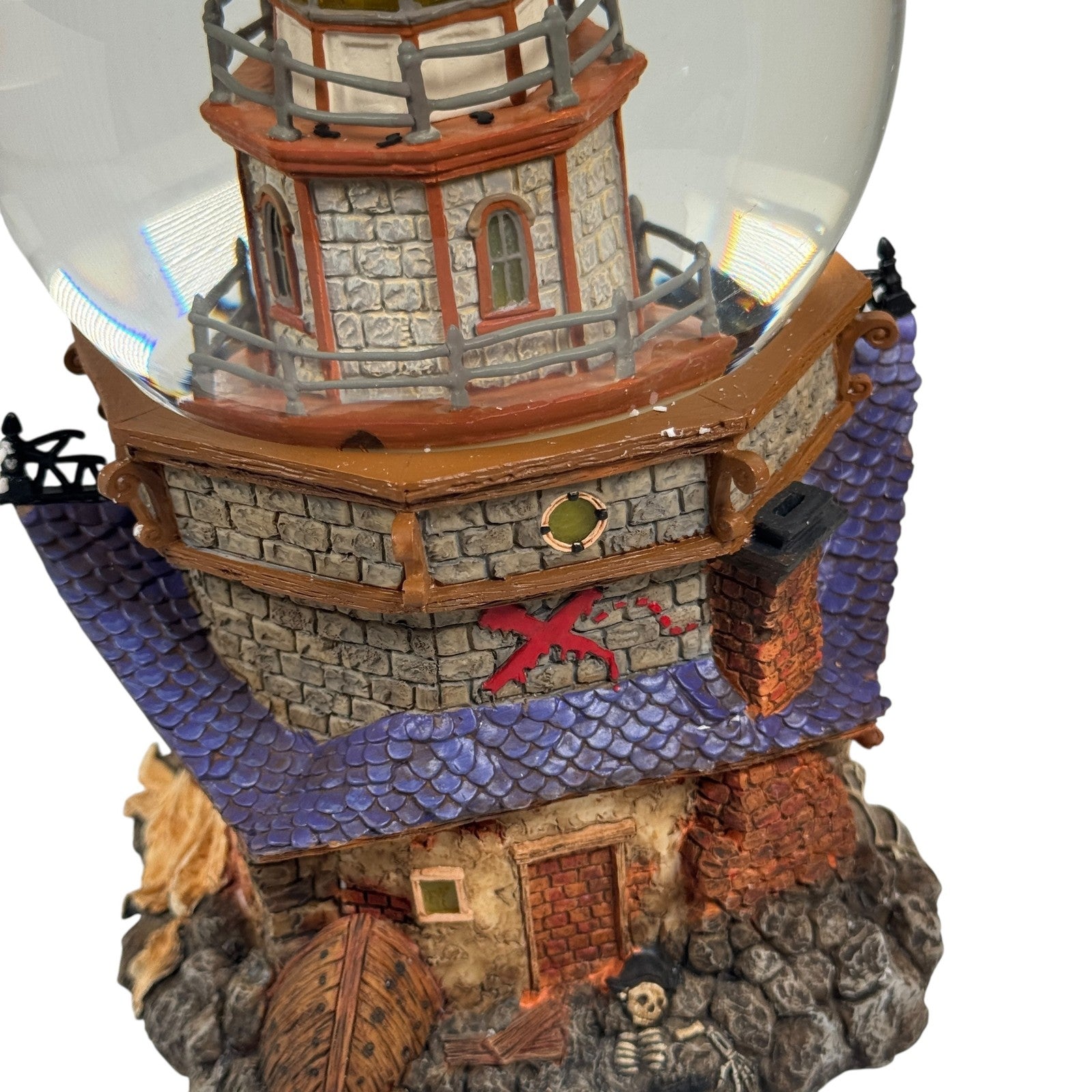 Department 56 Halloween Shipwreck Lighthouse Waterglobe Lighted w/ Glowing Ghost