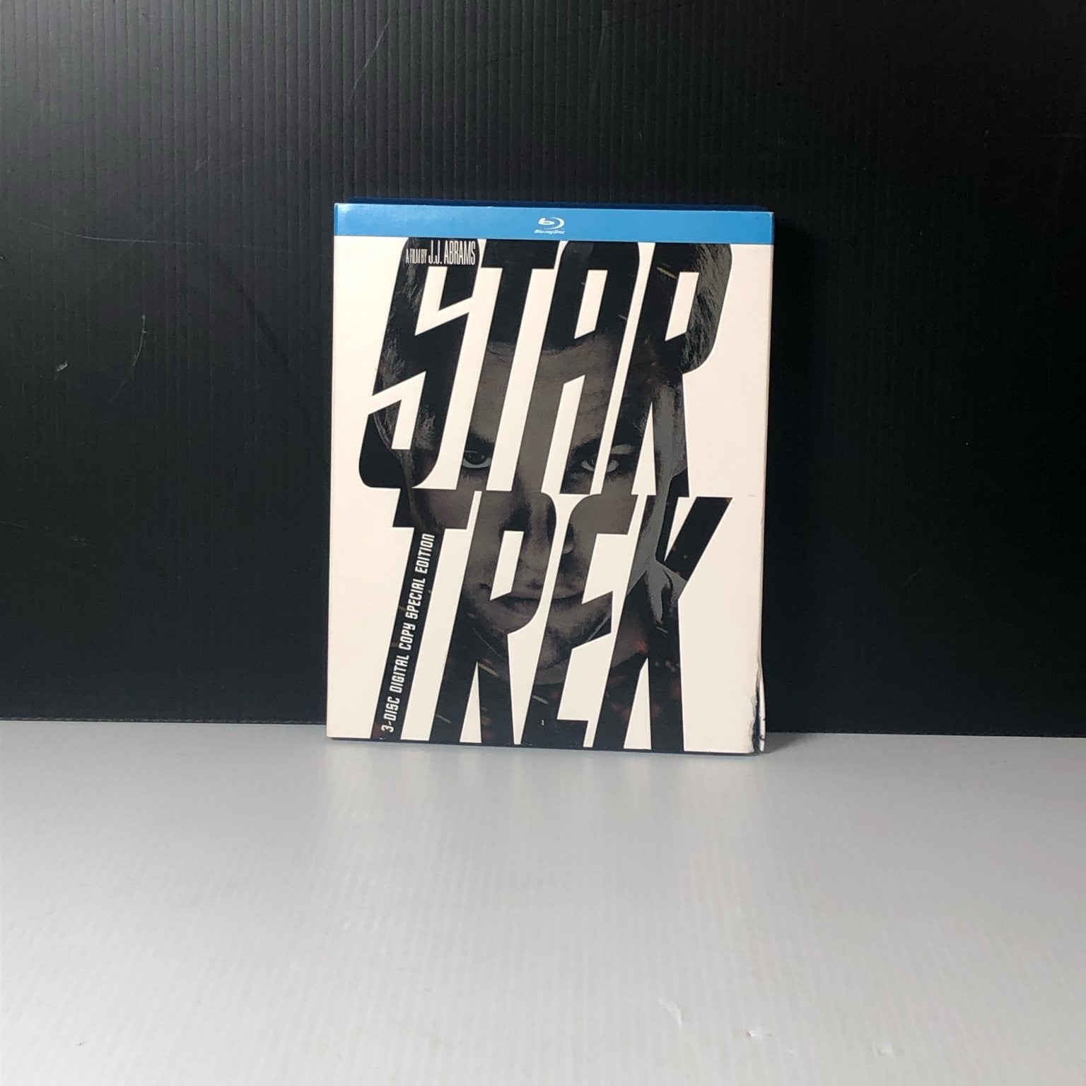 Star Trek Blu-ray 2009 3-Disc Special Edition J.J. Abrams Chris Pine