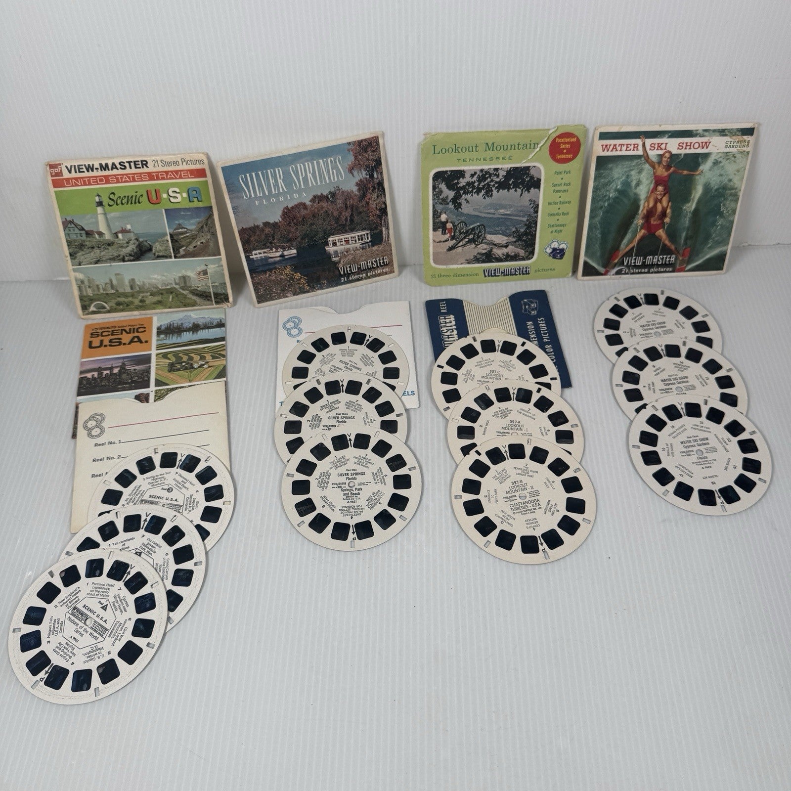 1950s Sawyers View Master & Projector Lot w/ 11 Reels & Bag Star Trek Read Desc