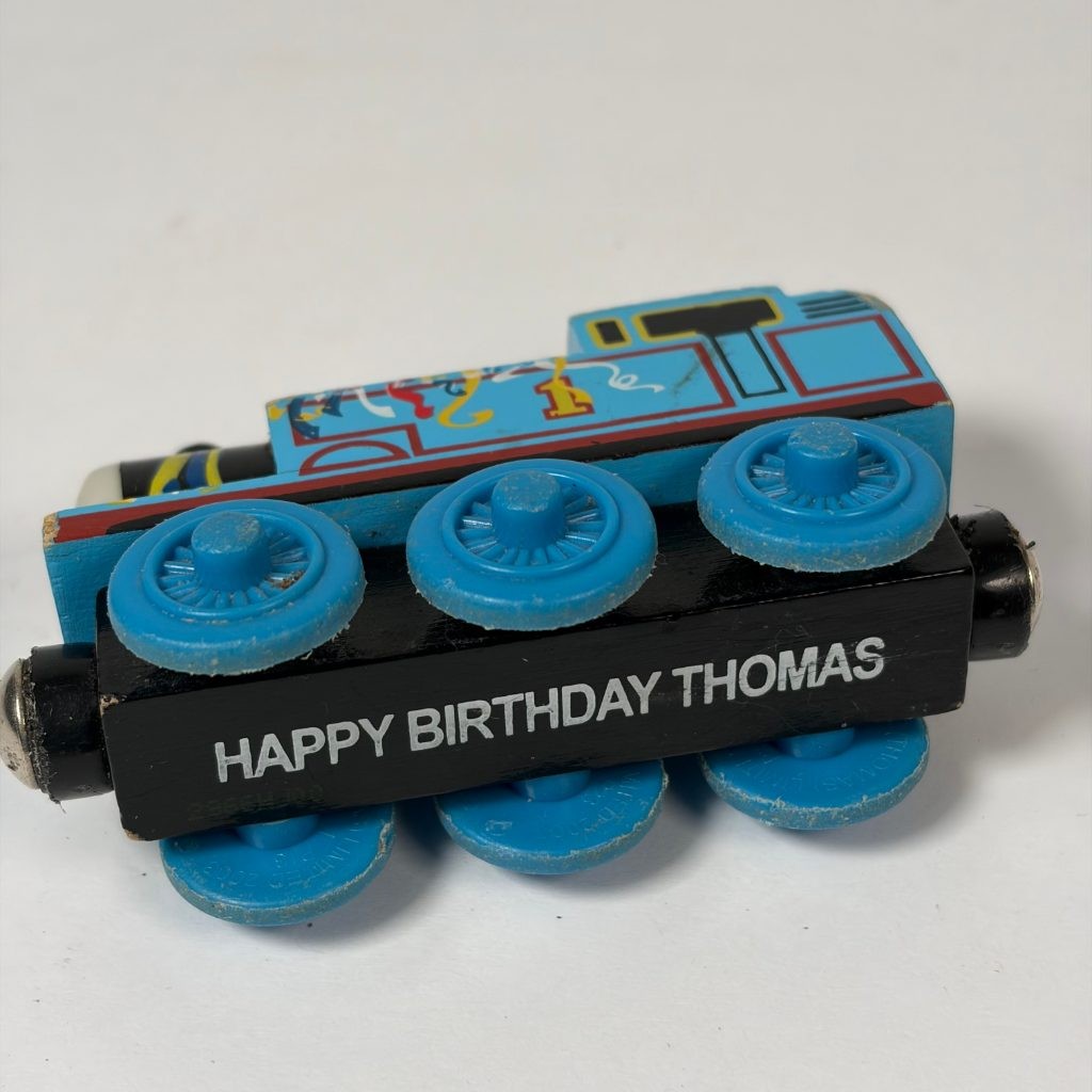 Thomas & Friends Wooden Railway Happy Birthday Thomas Train Engine Learning Curv