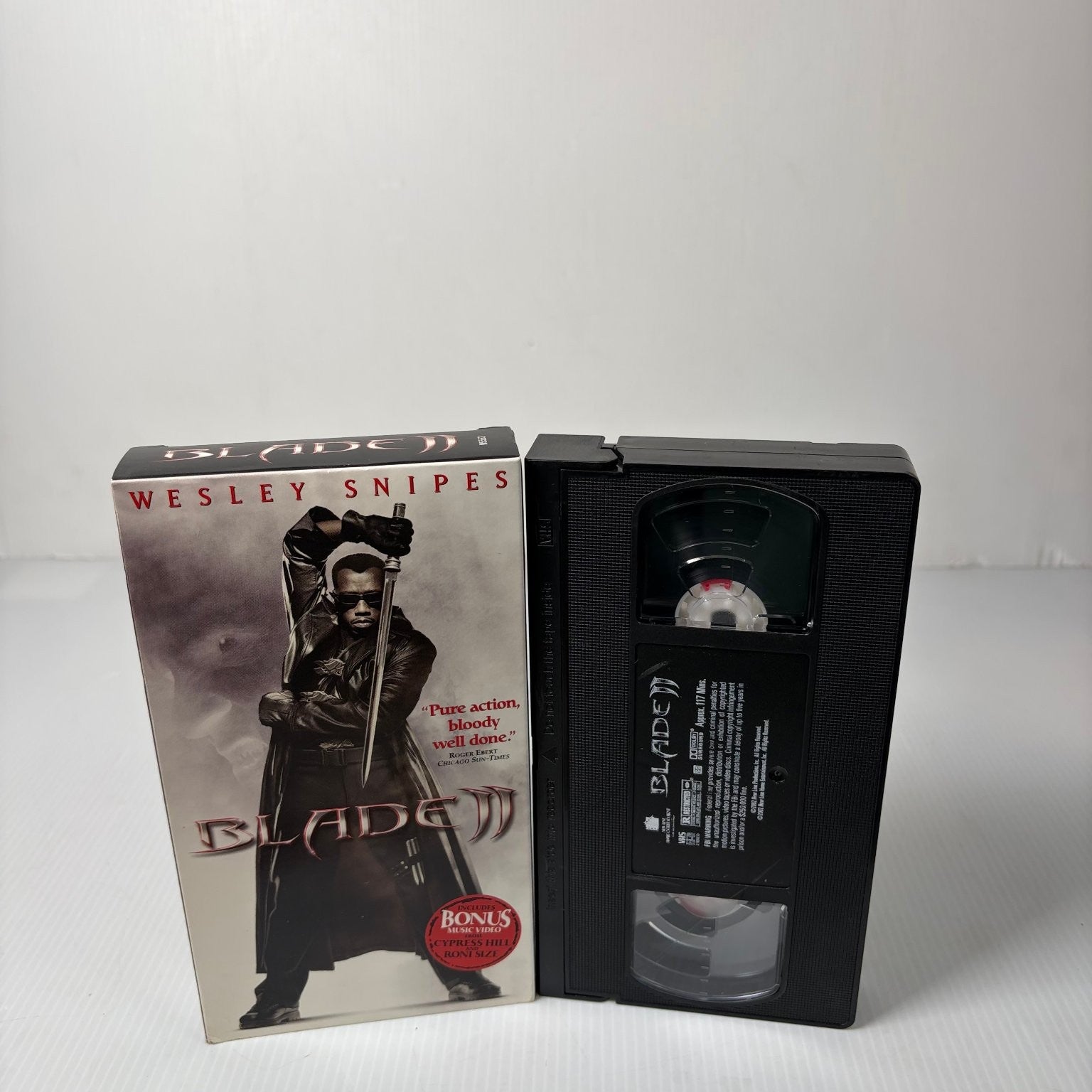 Blade II VHS 2002 Action Sci-Fi Includes Cypress Hill Music Video New Line