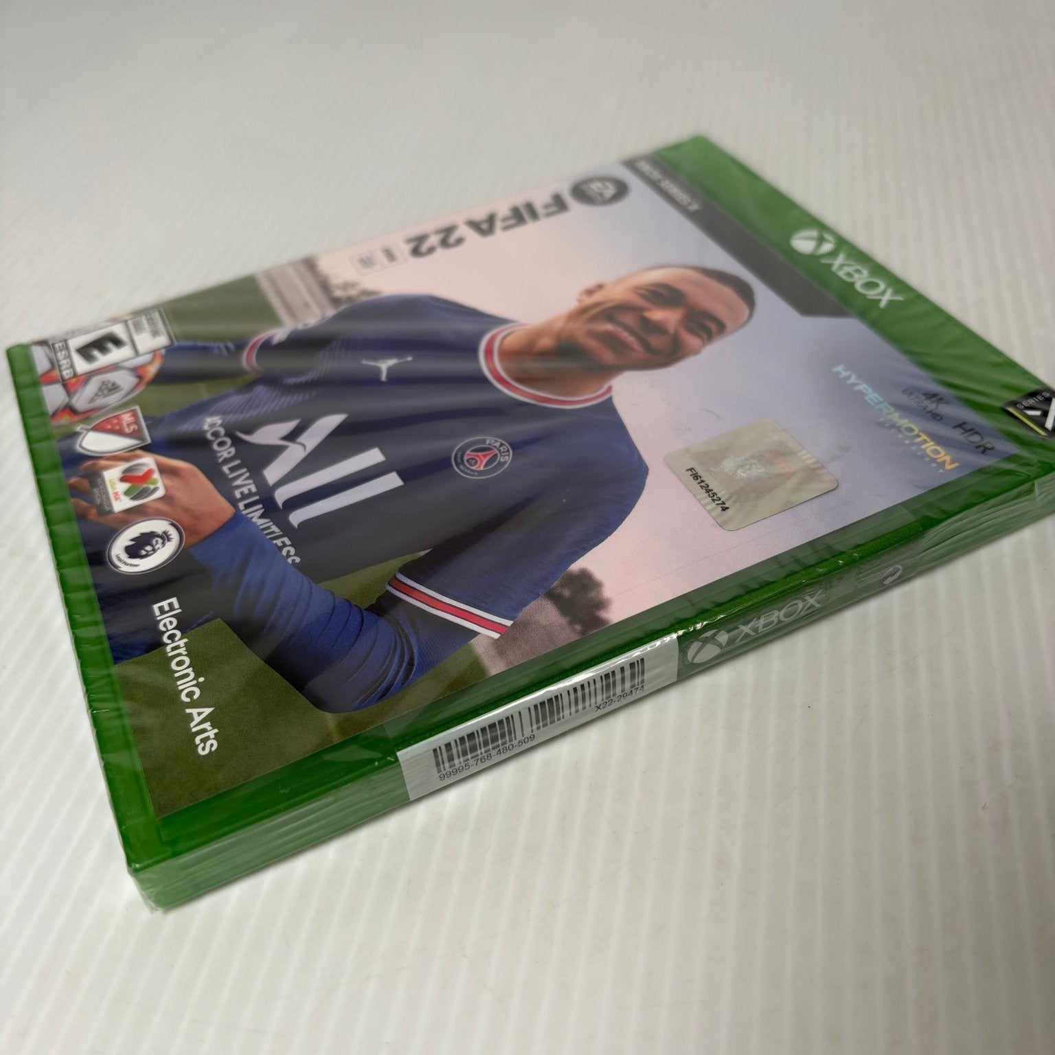 FIFA 22 Xbox Series X Video Game 4K HDR HYPERMOTION Multiplayer
