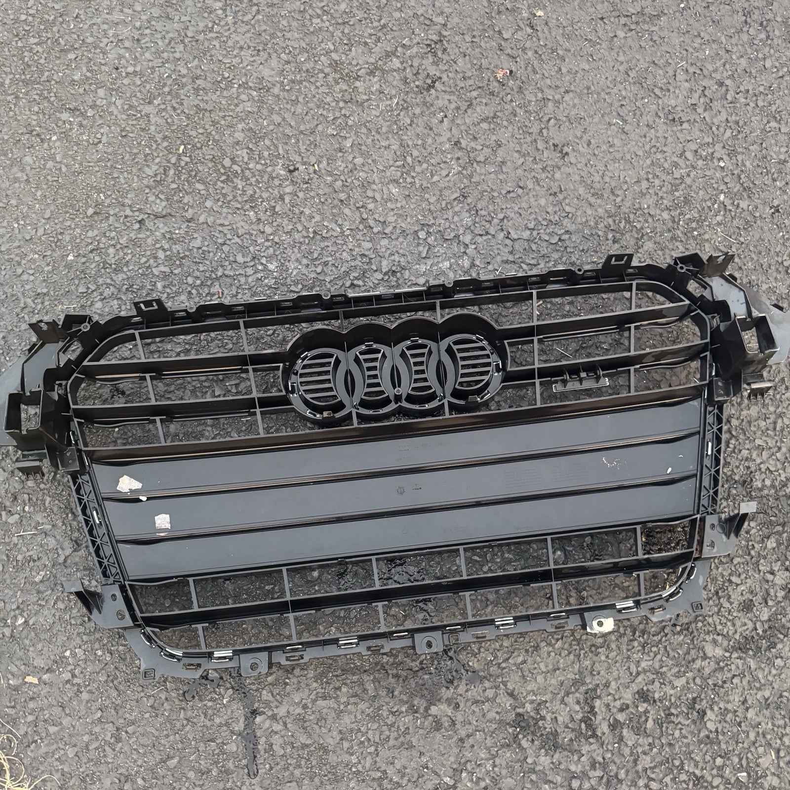 AUDI A4 QUATTRO B8PA FRONT BUMPER RADIATOR GRILLE 8K0853651G / H OEM 2013-2016