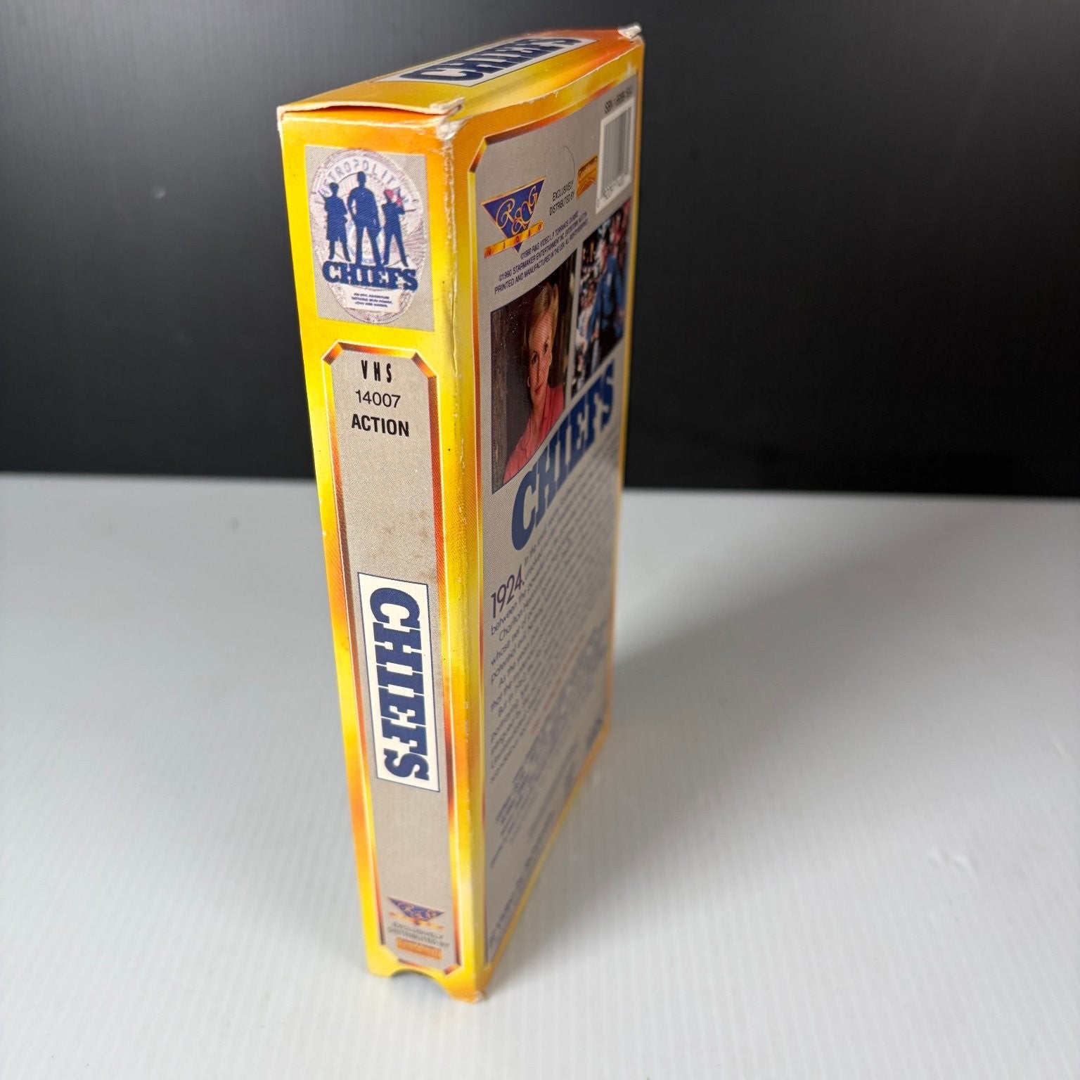 Chiefs VHS 1990 Action TV Mini Series Original Release R&G Video