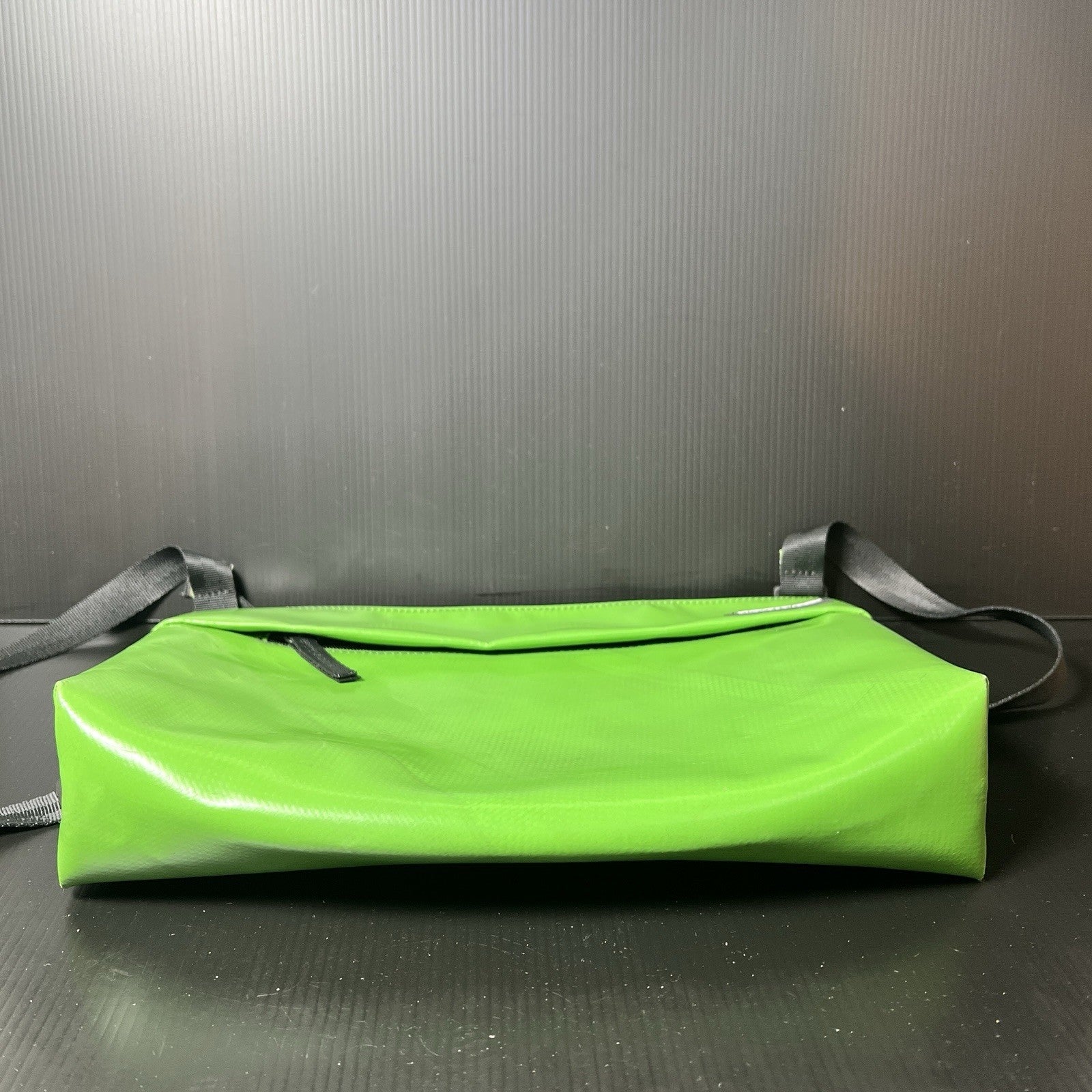 Freitag F553 Lou 091459 Crossbody Shoulder Bag In Green