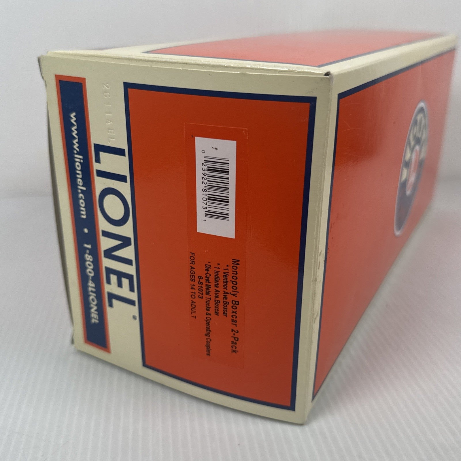 LIONEL Monopoly 2 Pack Boxcars Ventnor Ave & Indiana Ave 6-81073