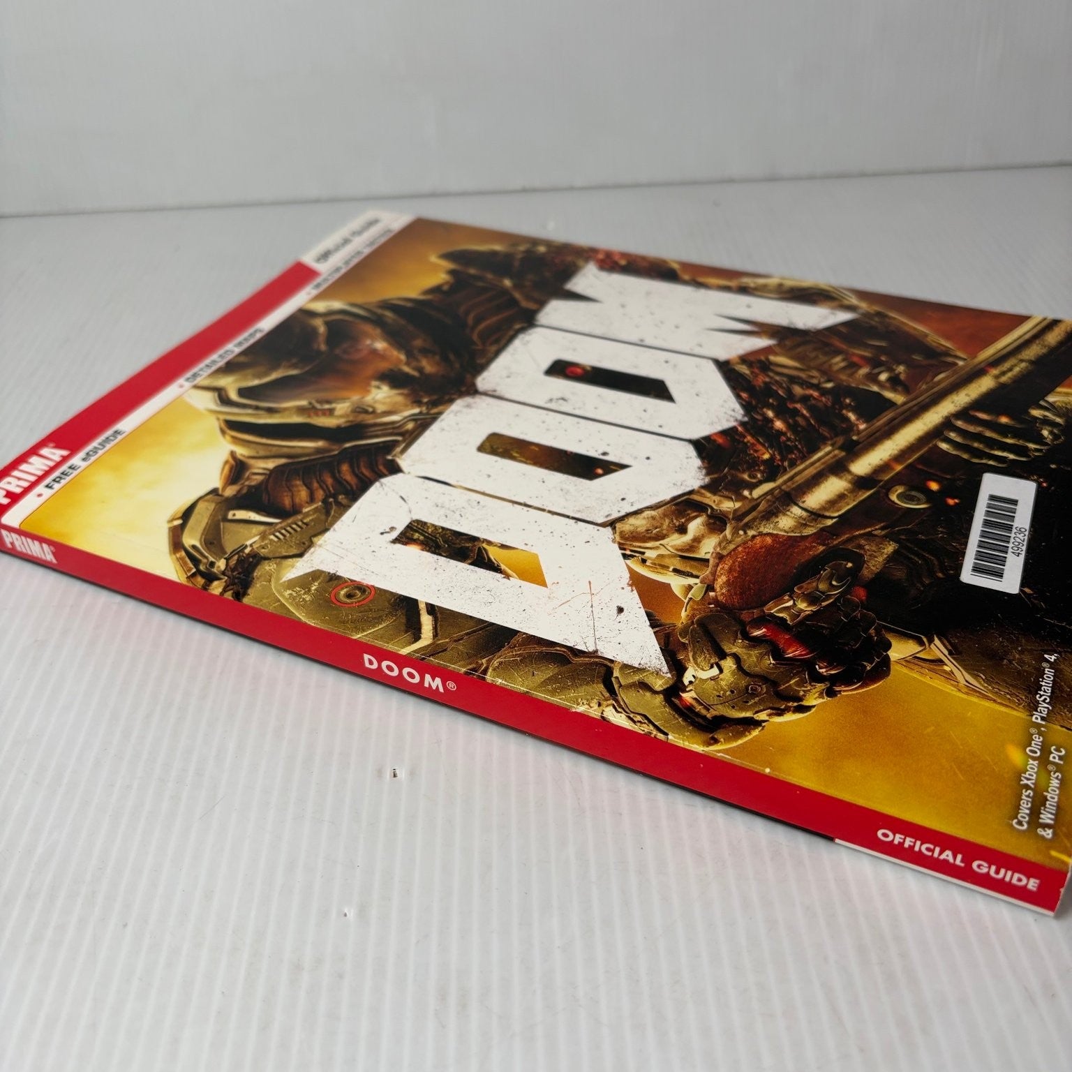 DOOM Xbox One PS4 PC Official Strategy Guide Prima Games